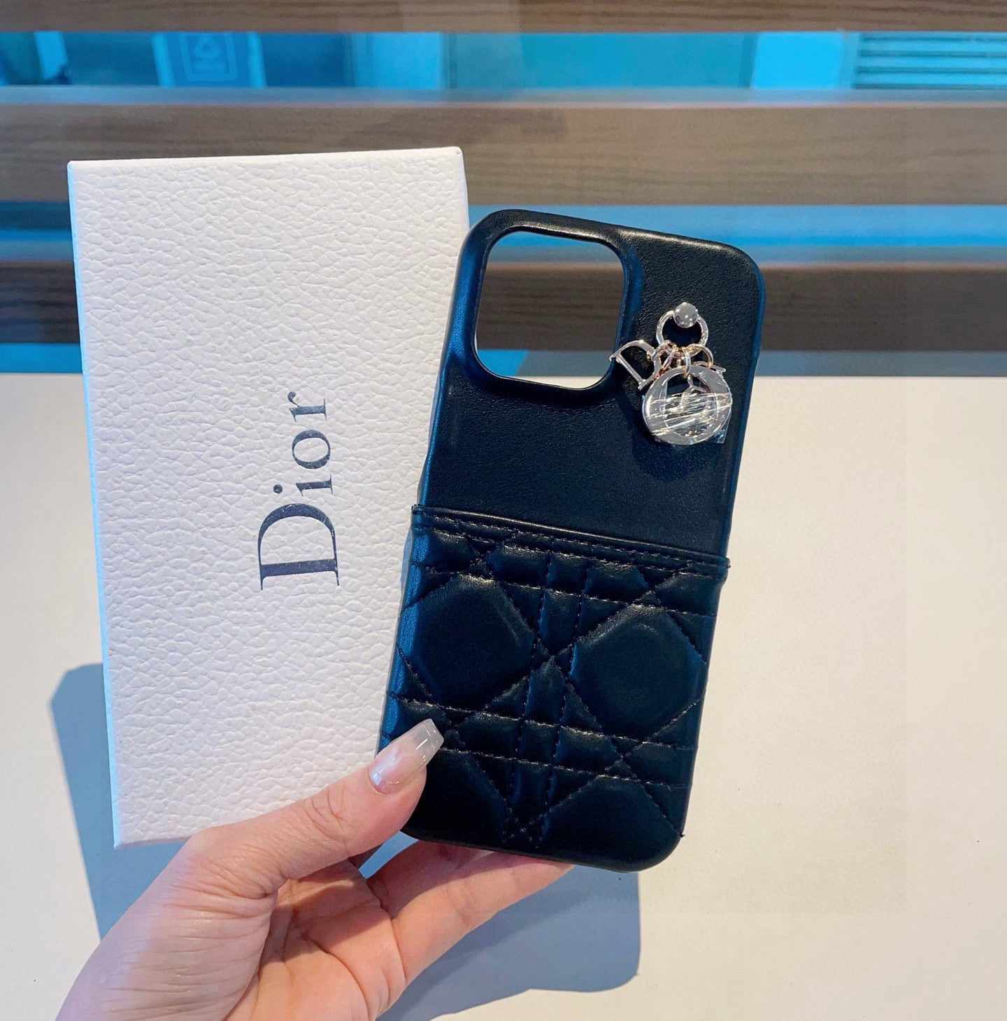 26SS NUEVA funda para iPhone