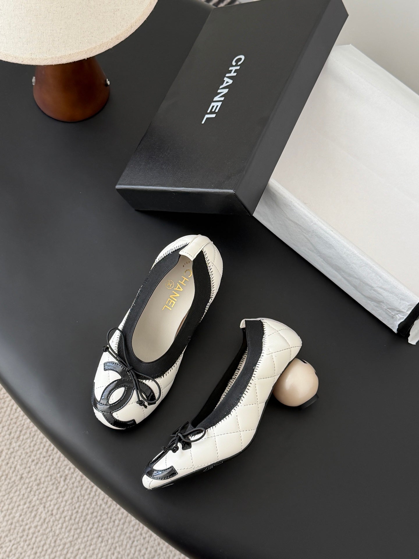 26SS NEUE Ballerinas mit klobigem Absatz (Absatzhöhe: 4,5 cm)