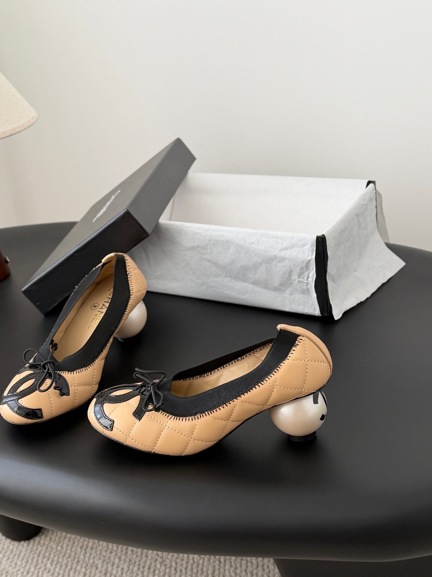 26SS NEUE Ballerinas mit klobigem Absatz (Absatzhöhe: 4,5 cm)
