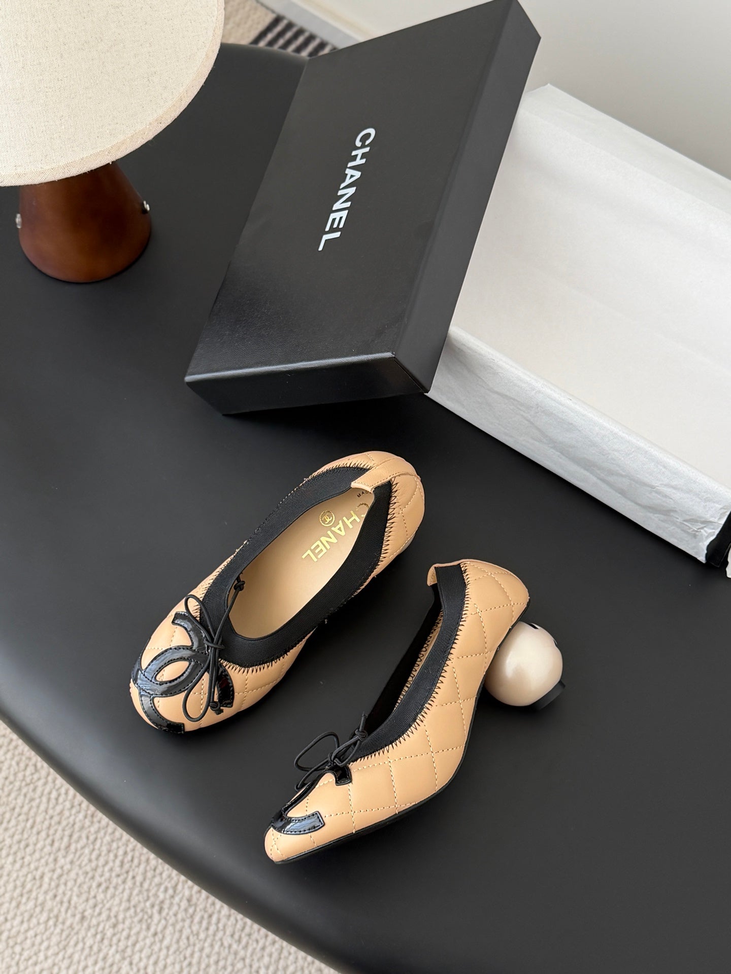 26SS NEUE Ballerinas mit klobigem Absatz (Absatzhöhe: 4,5 cm)