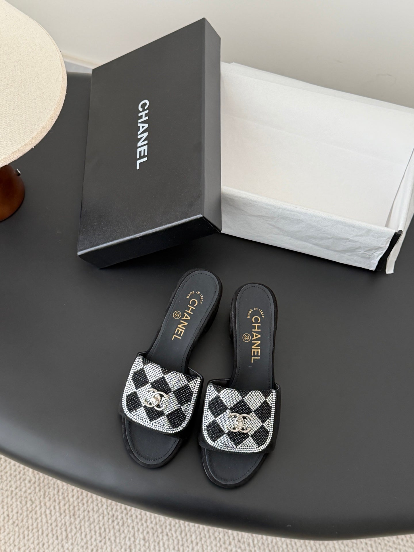 26SS NEW rhinestone-embellished chunky sandals