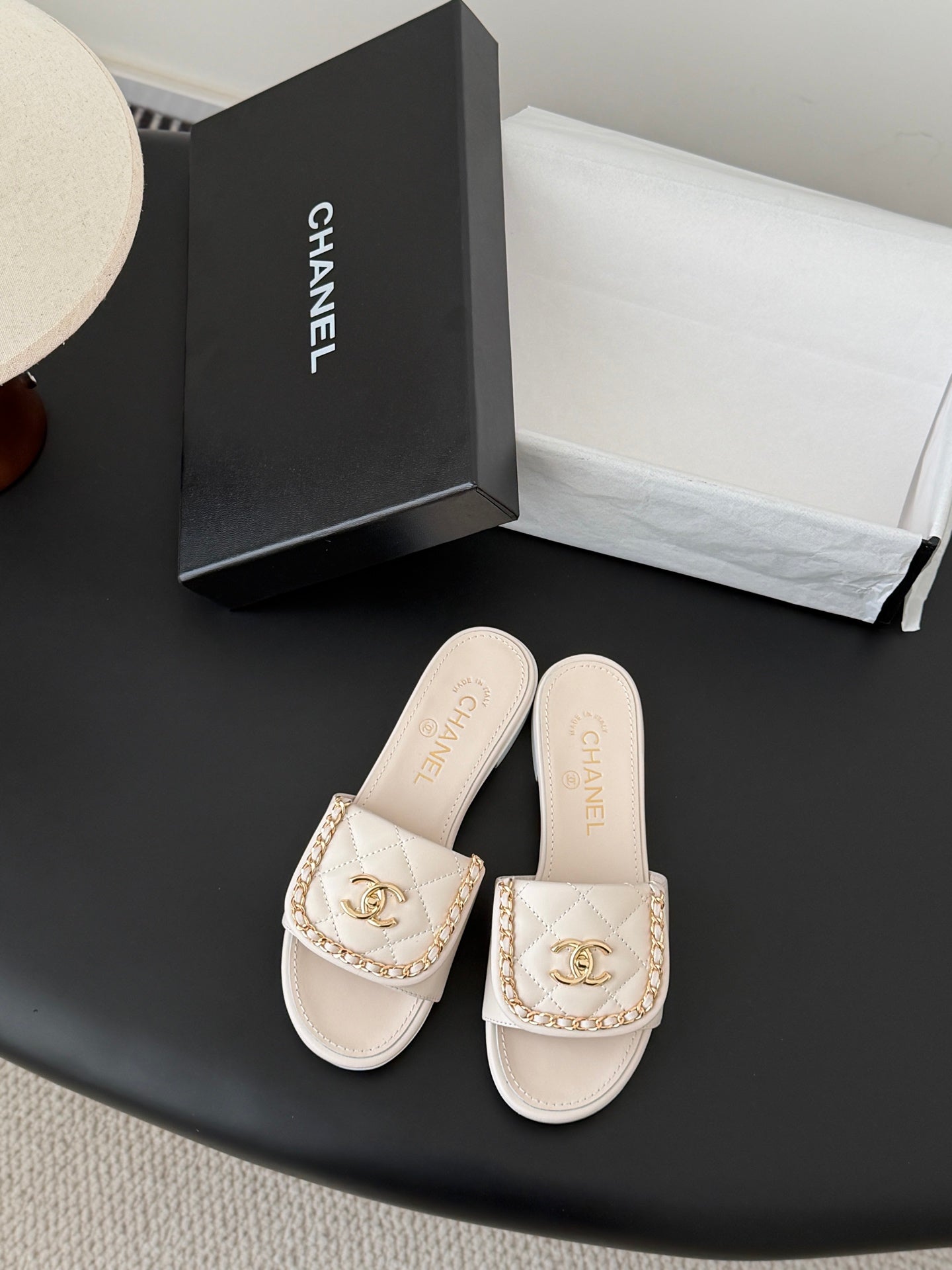 26SS NEW sandals