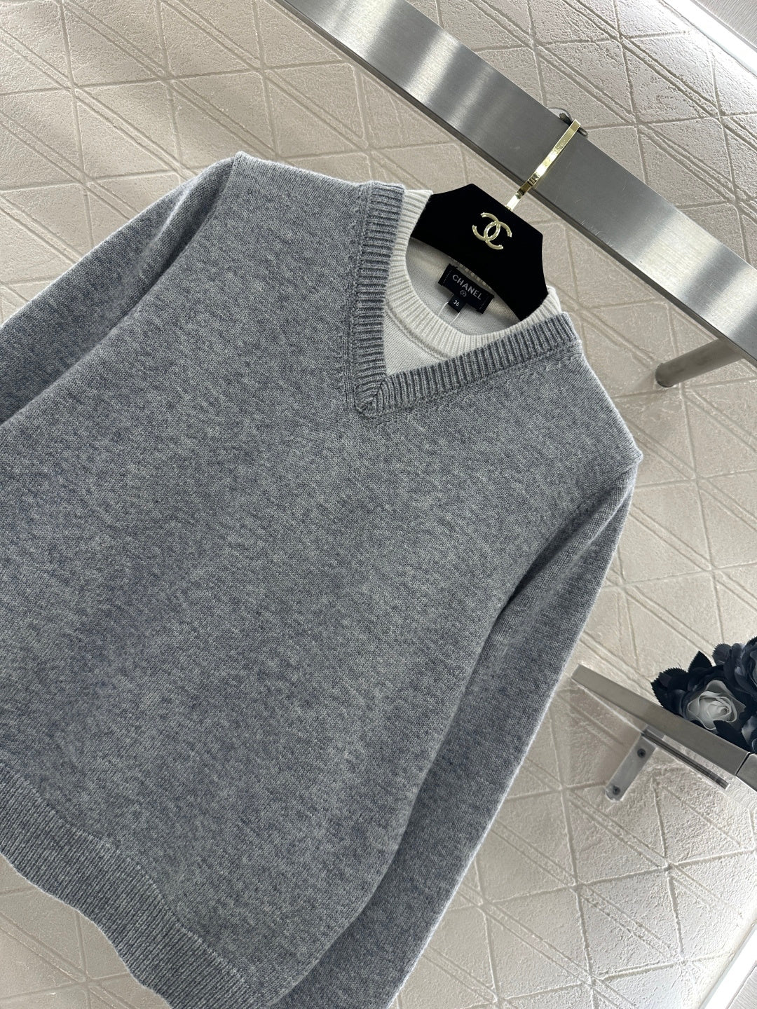 26SS NEUER Strickpullover