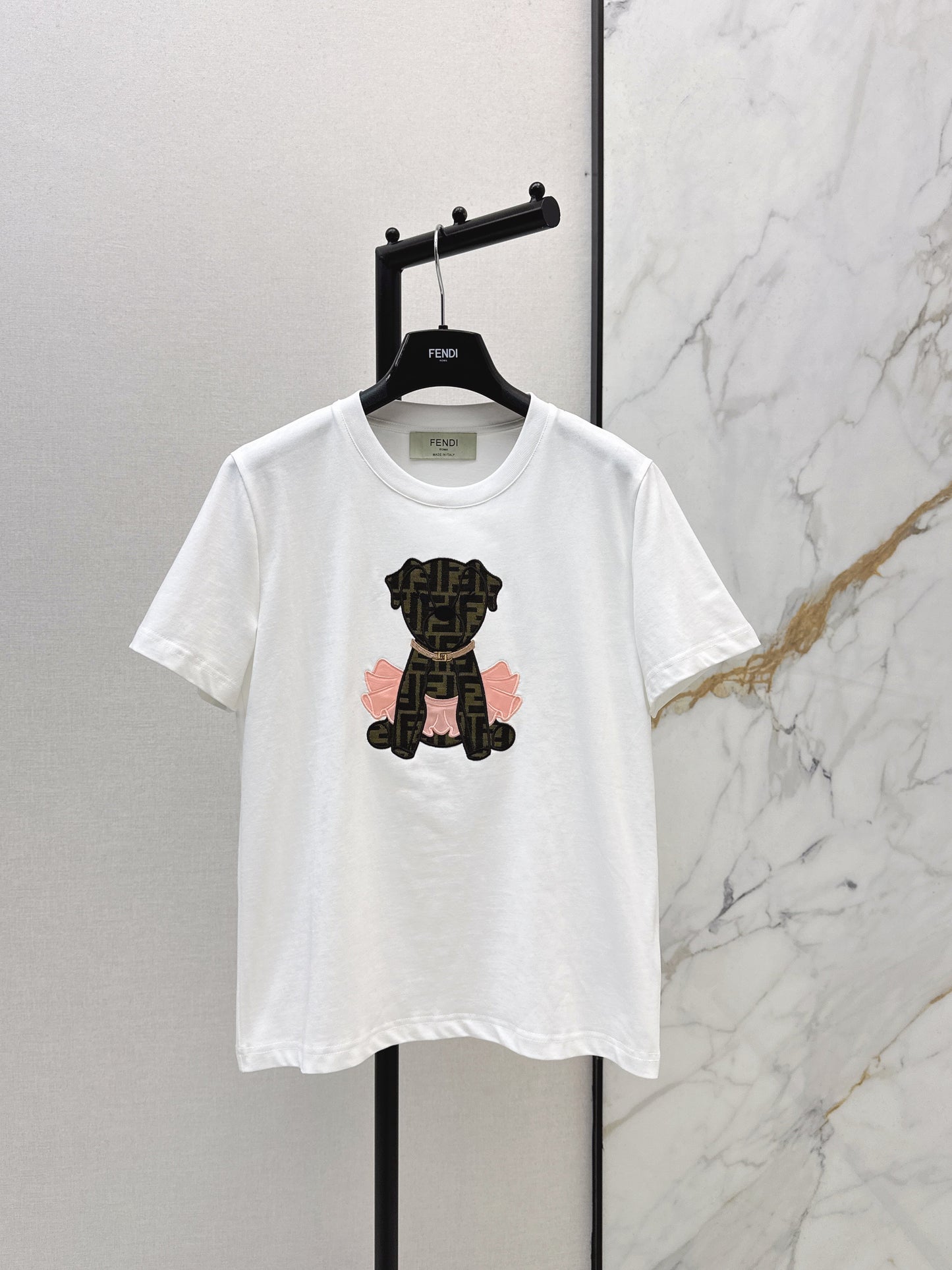 26SS NEUE bestickte T-Shirts