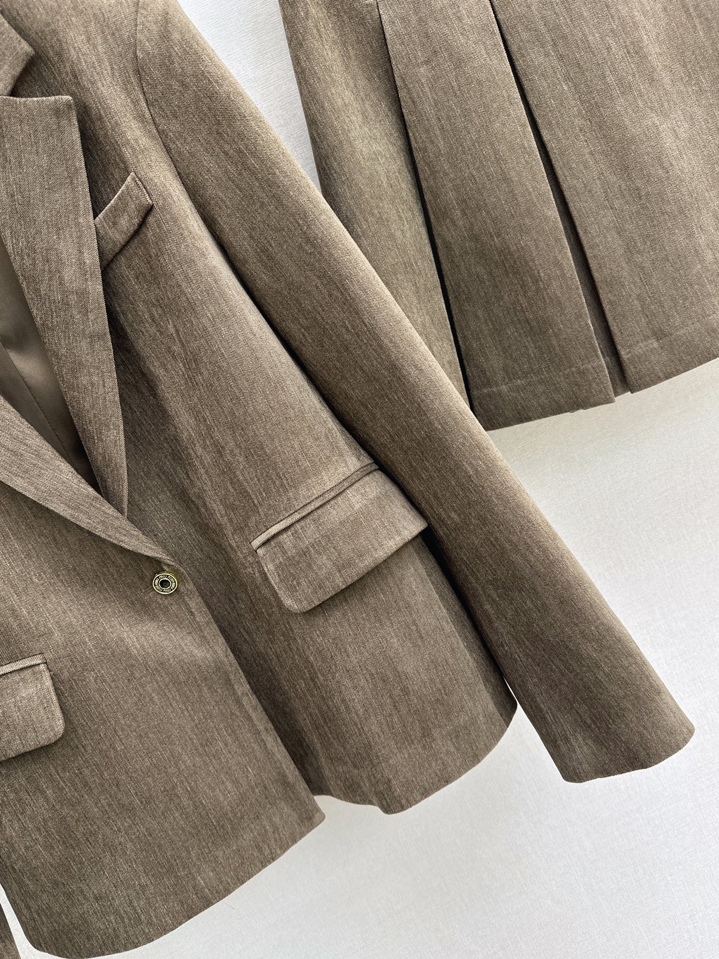26SS NEW suit jacket pleated skirts