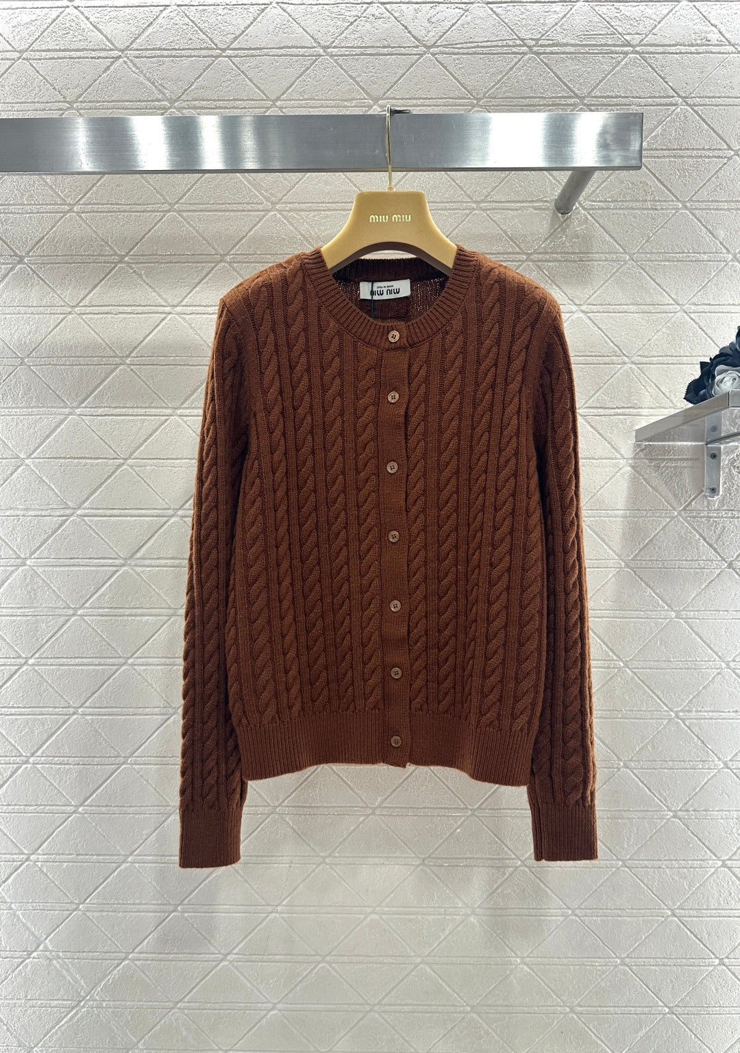 26SS NEUER Strickcardigan