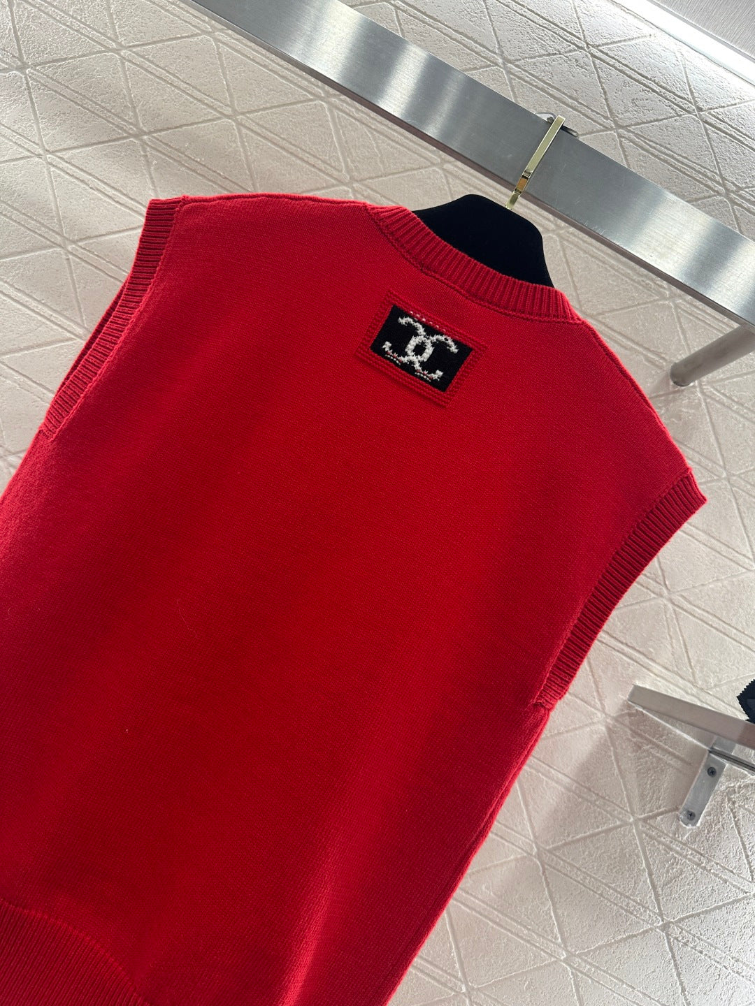 26SS NEU Strickweste