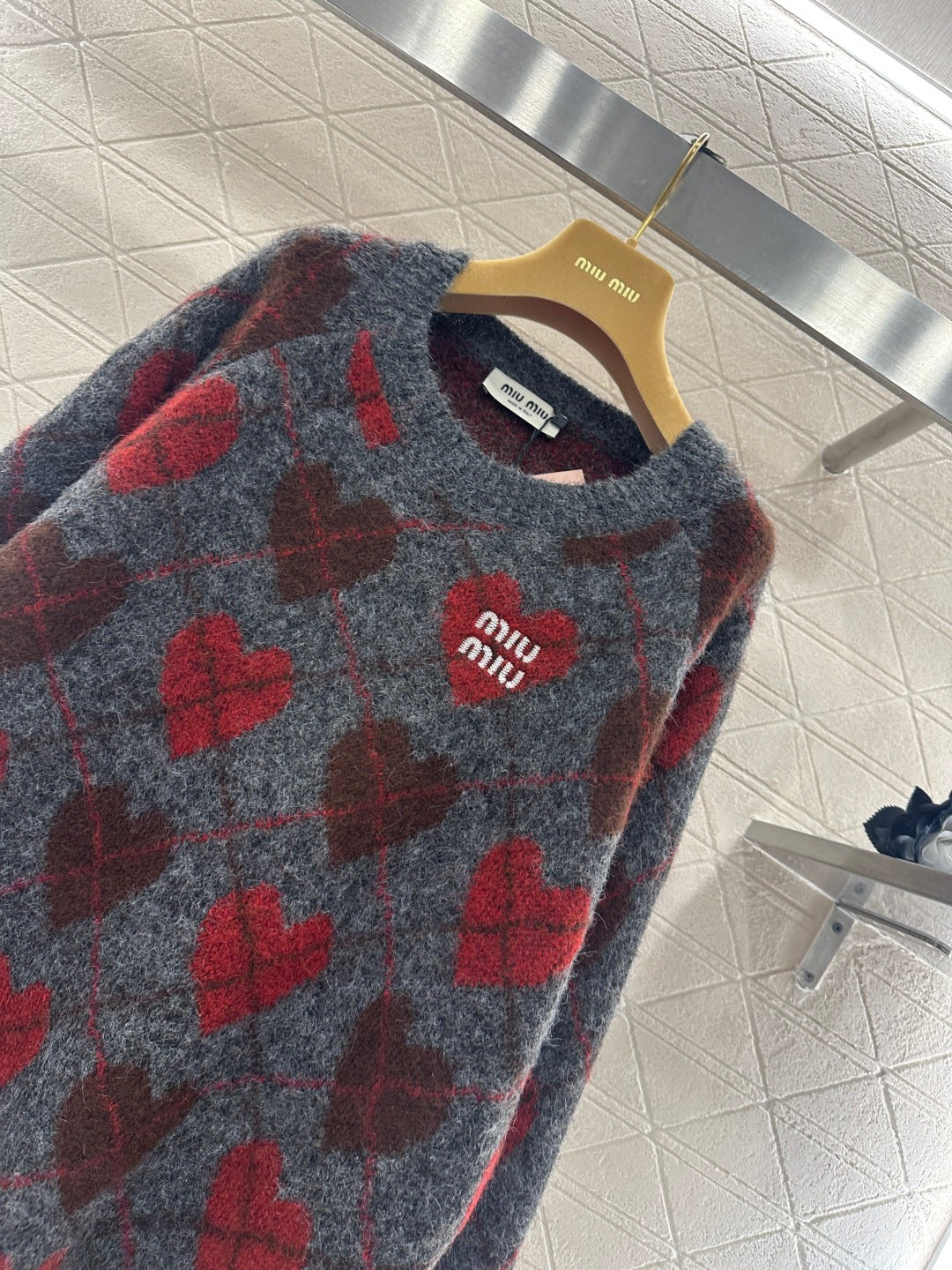 26SS NEUER Strickpullover