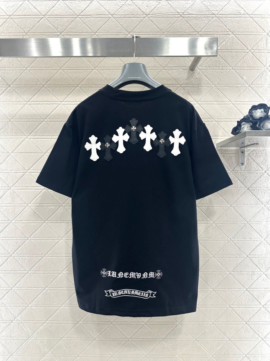 26SS NEUES Logo T-Shirt