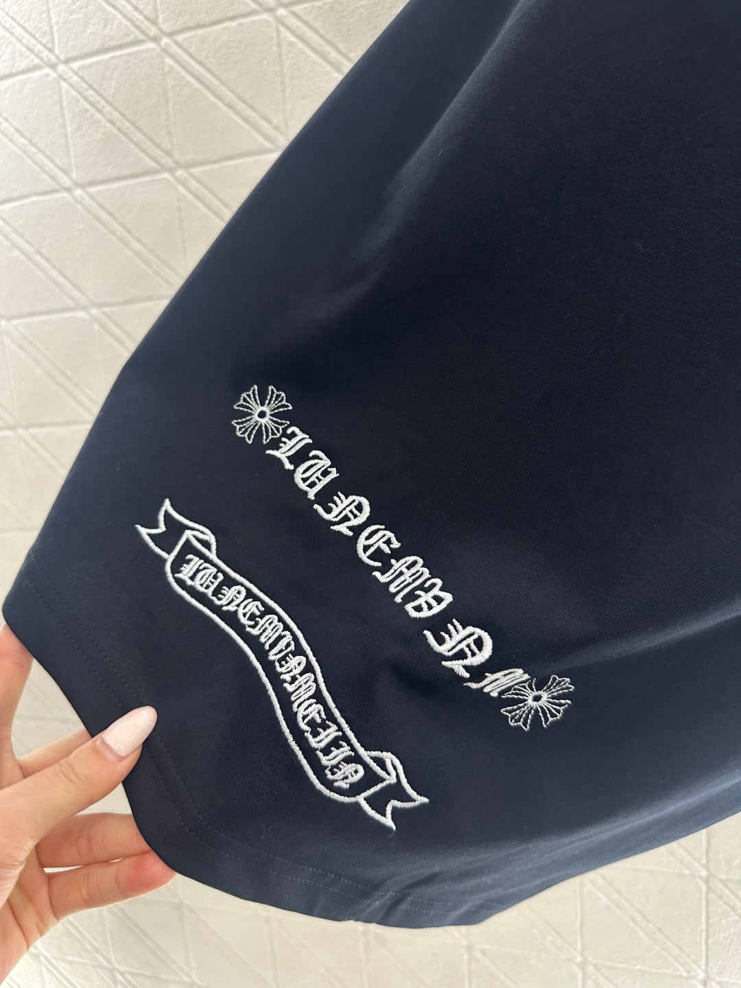 26SS NEUES Logo T-Shirt