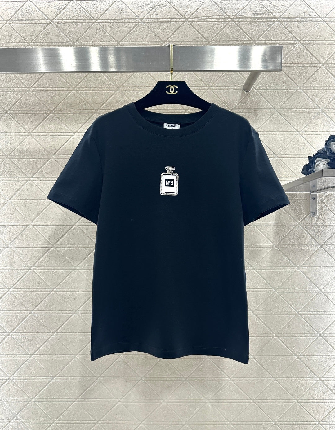 26SS NEUES Logo T-Shirt