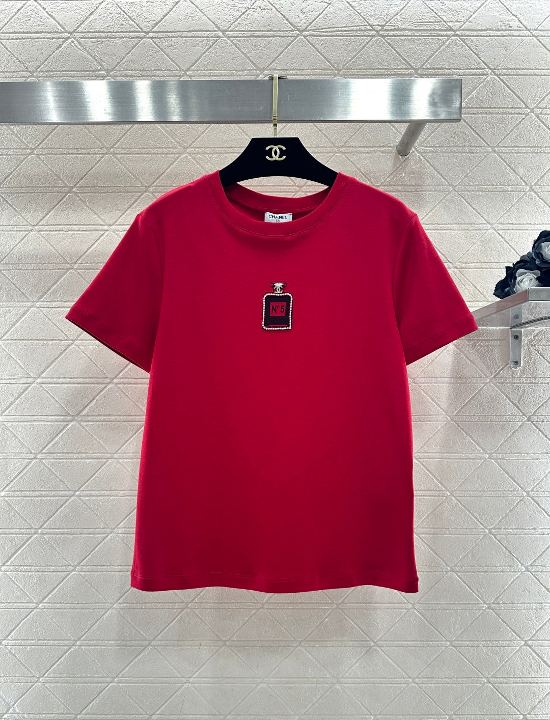 26SS NEUES Logo T-Shirt