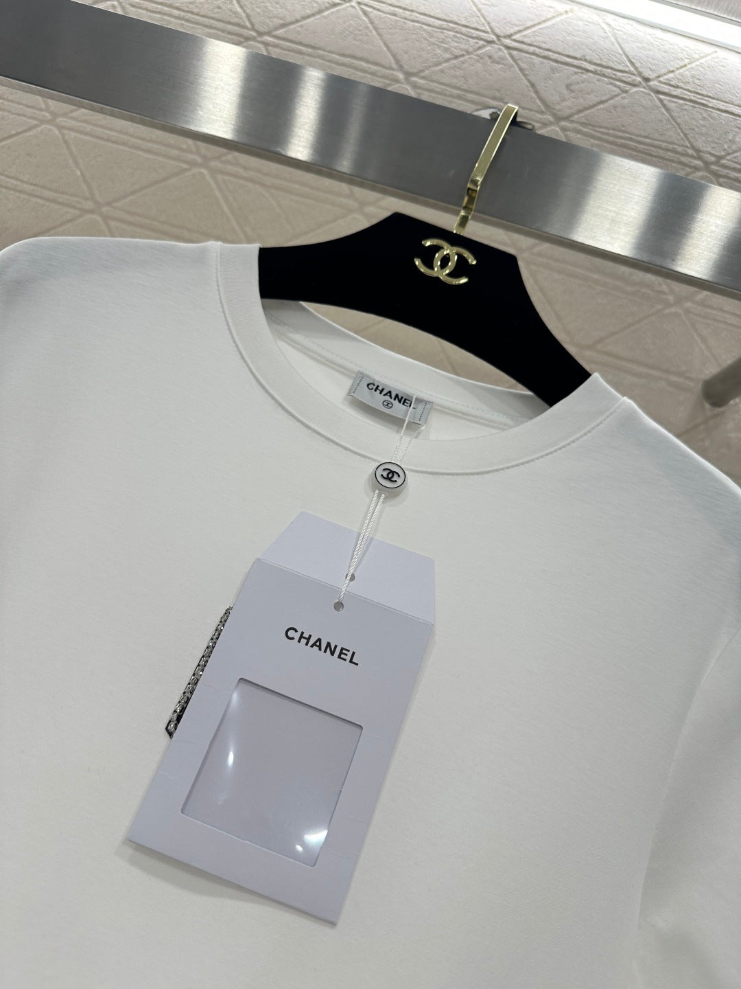 26SS NEUES Logo T-Shirt