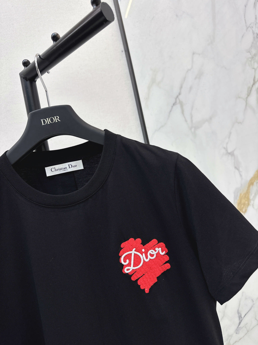 26SS NEU T-Shirts mit Herzaufdruck