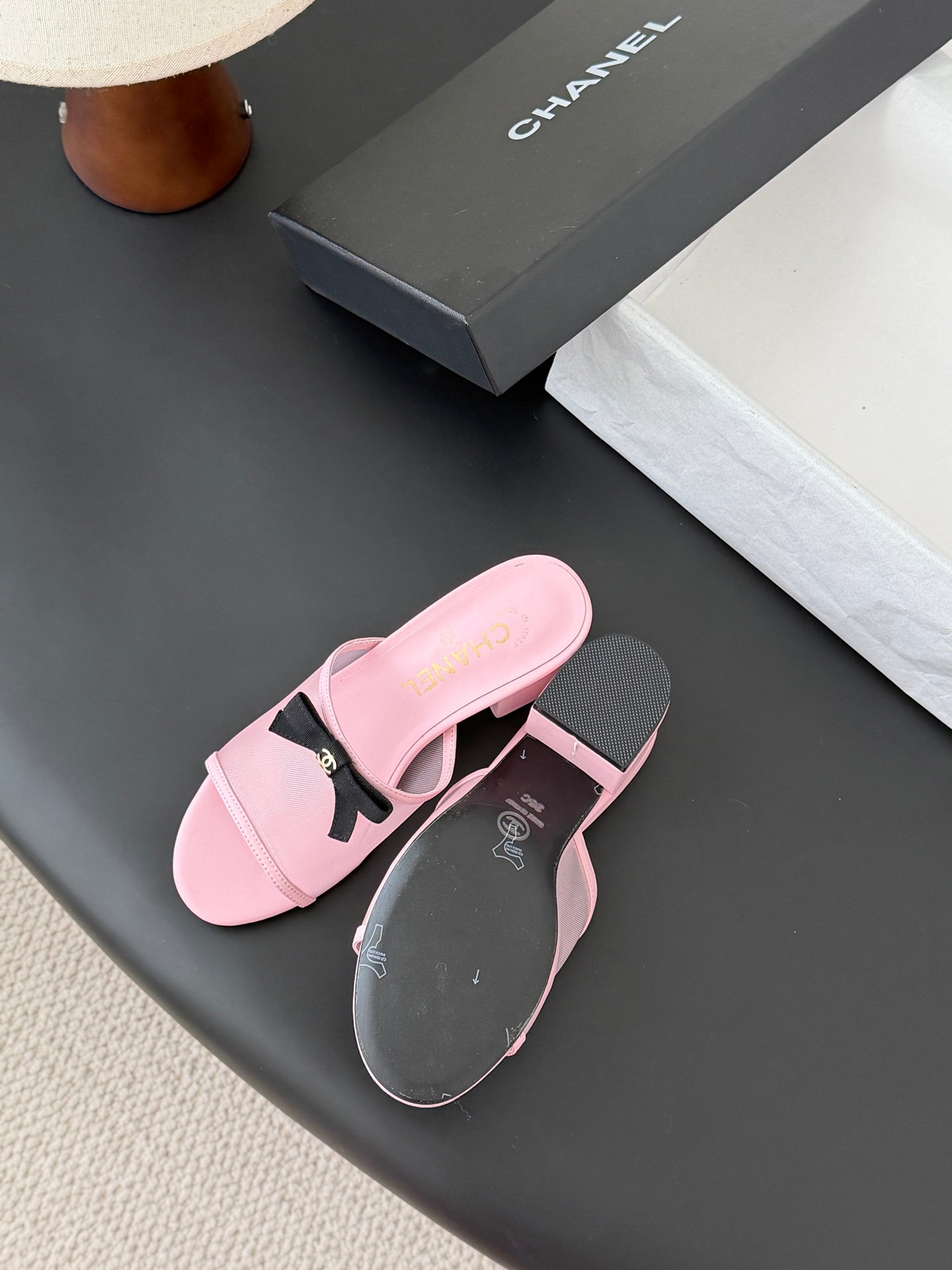 26SS NEUE Schleifen-Mesh-Chunky-Heels-Pantoletten