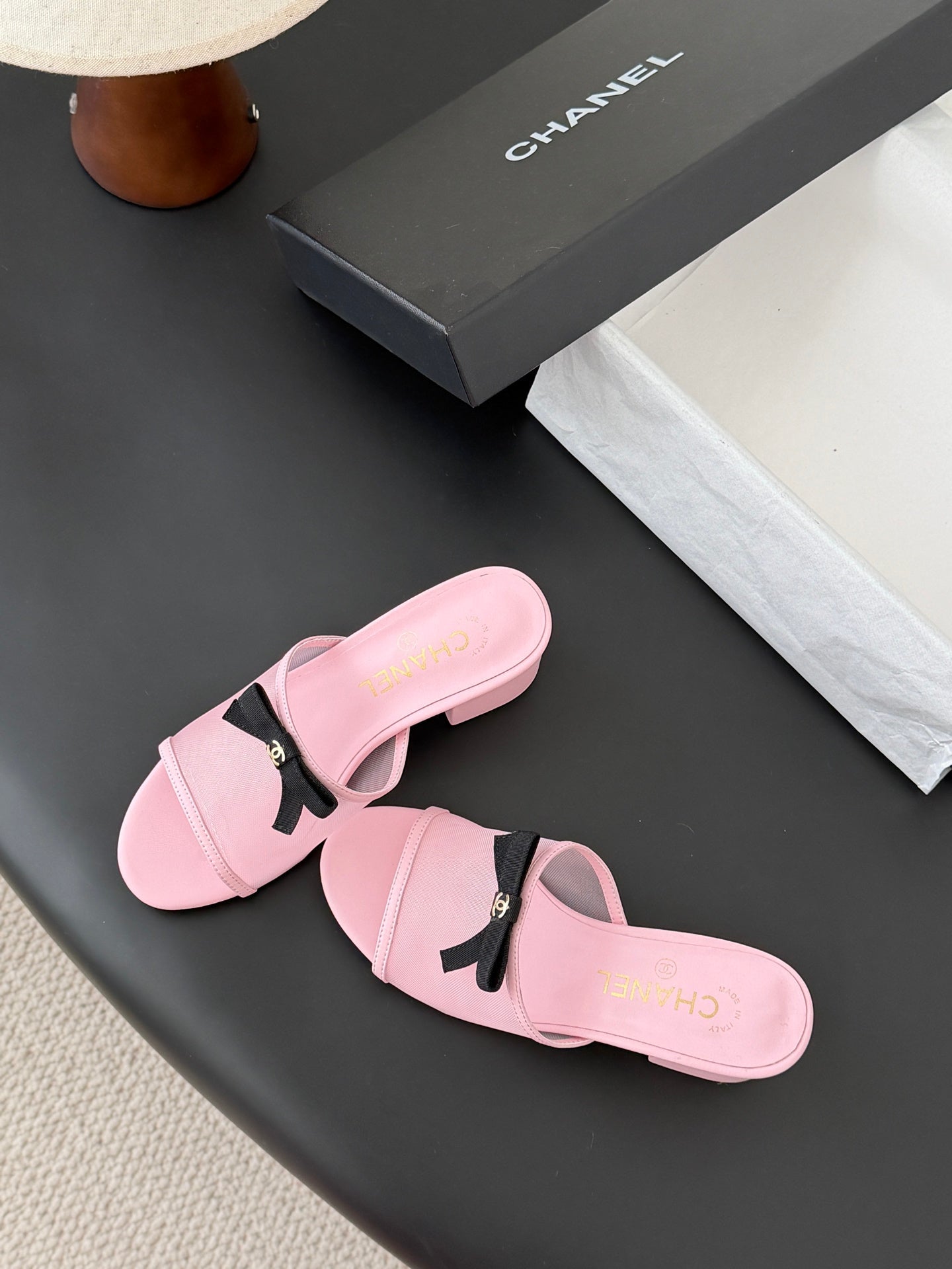 26SS NEUE Schleifen-Mesh-Chunky-Heels-Pantoletten