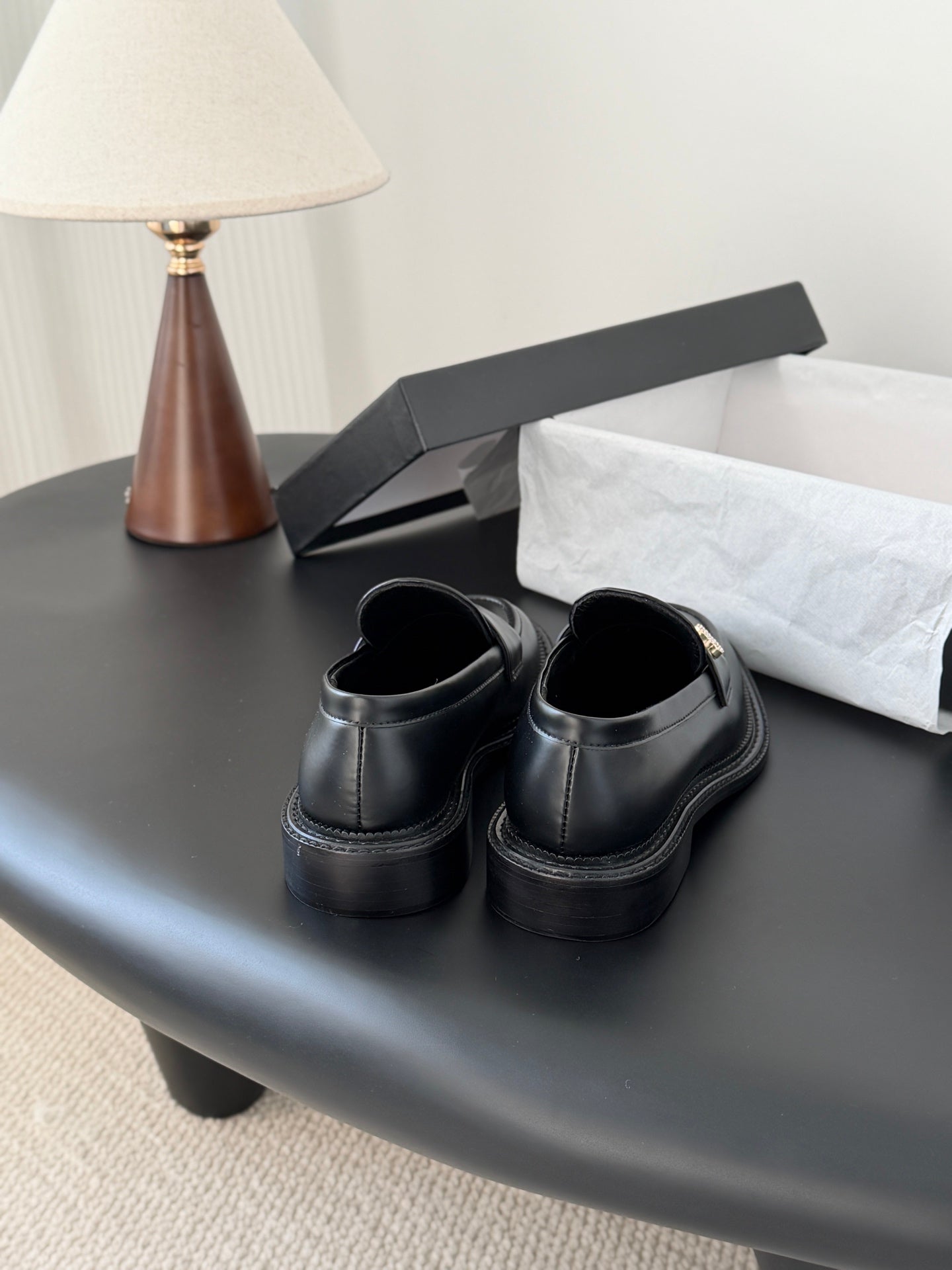 26SS NEUE Loafer-Schuhe
