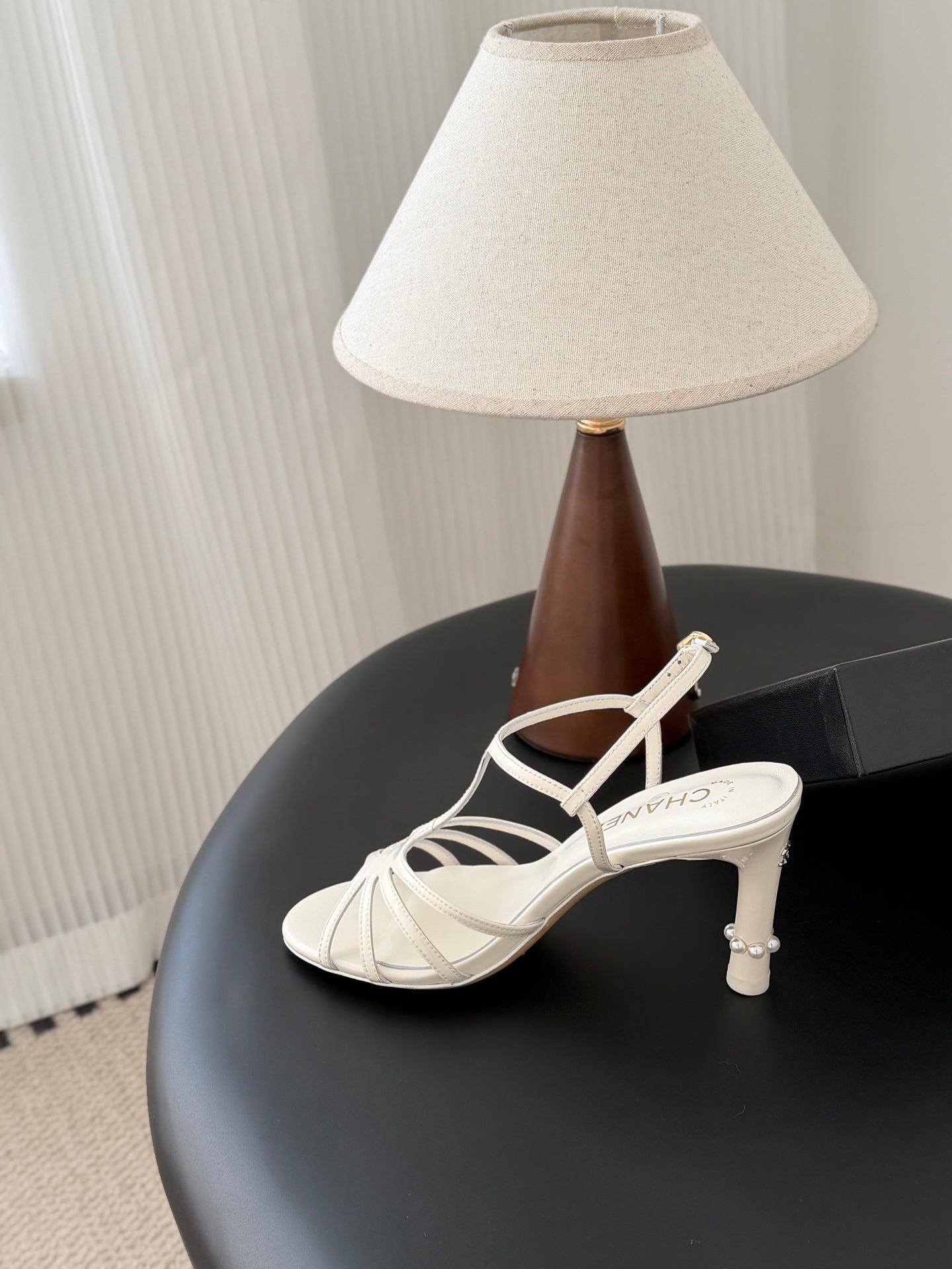26SS NEU Perlen-Gladiator-High-Heel-Sandalen