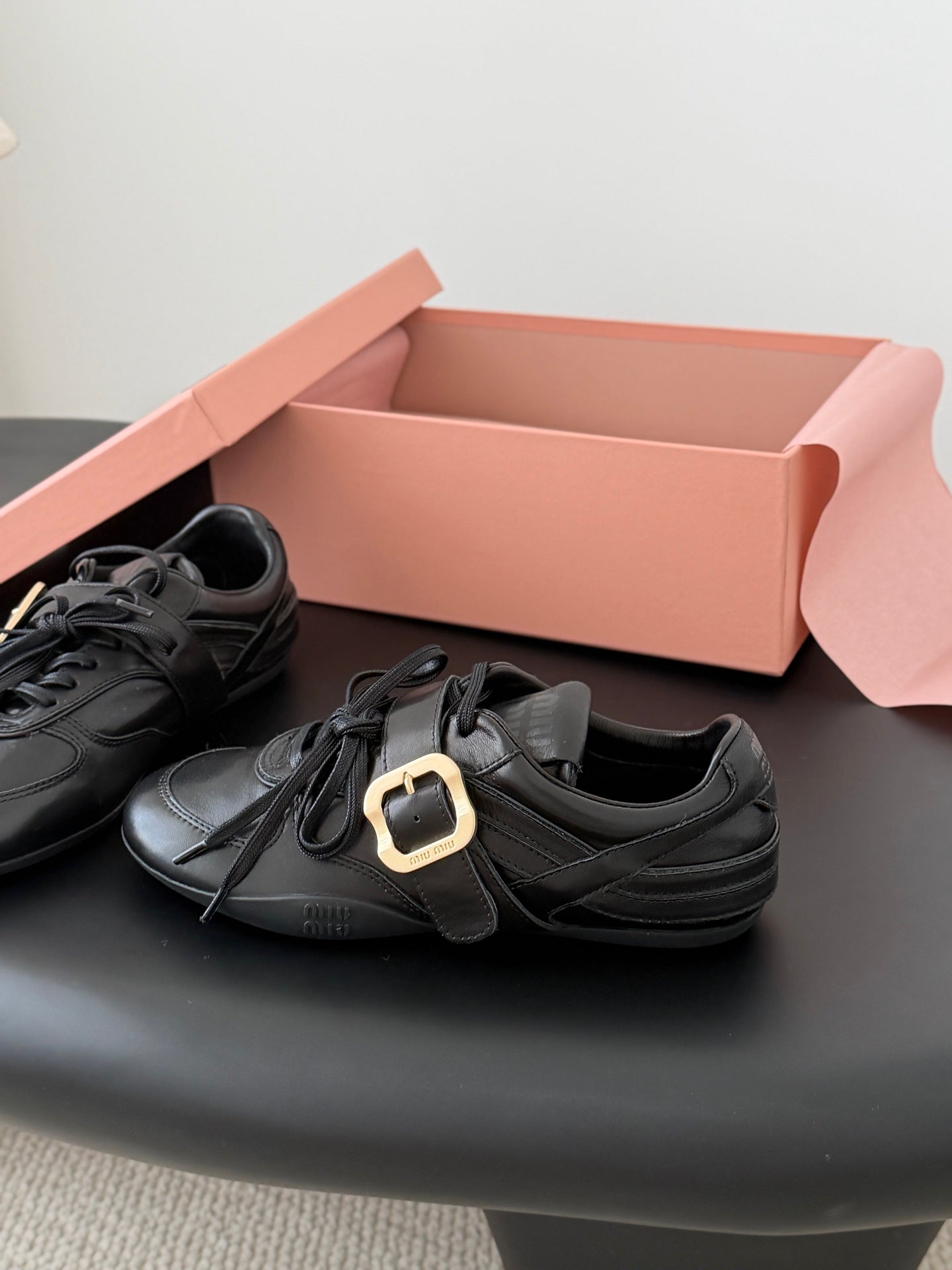 26SS NEUE lässige Sneaker