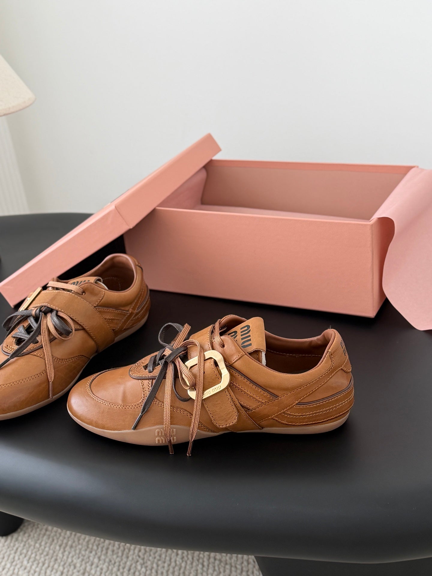 26SS NEUE lässige Sneaker
