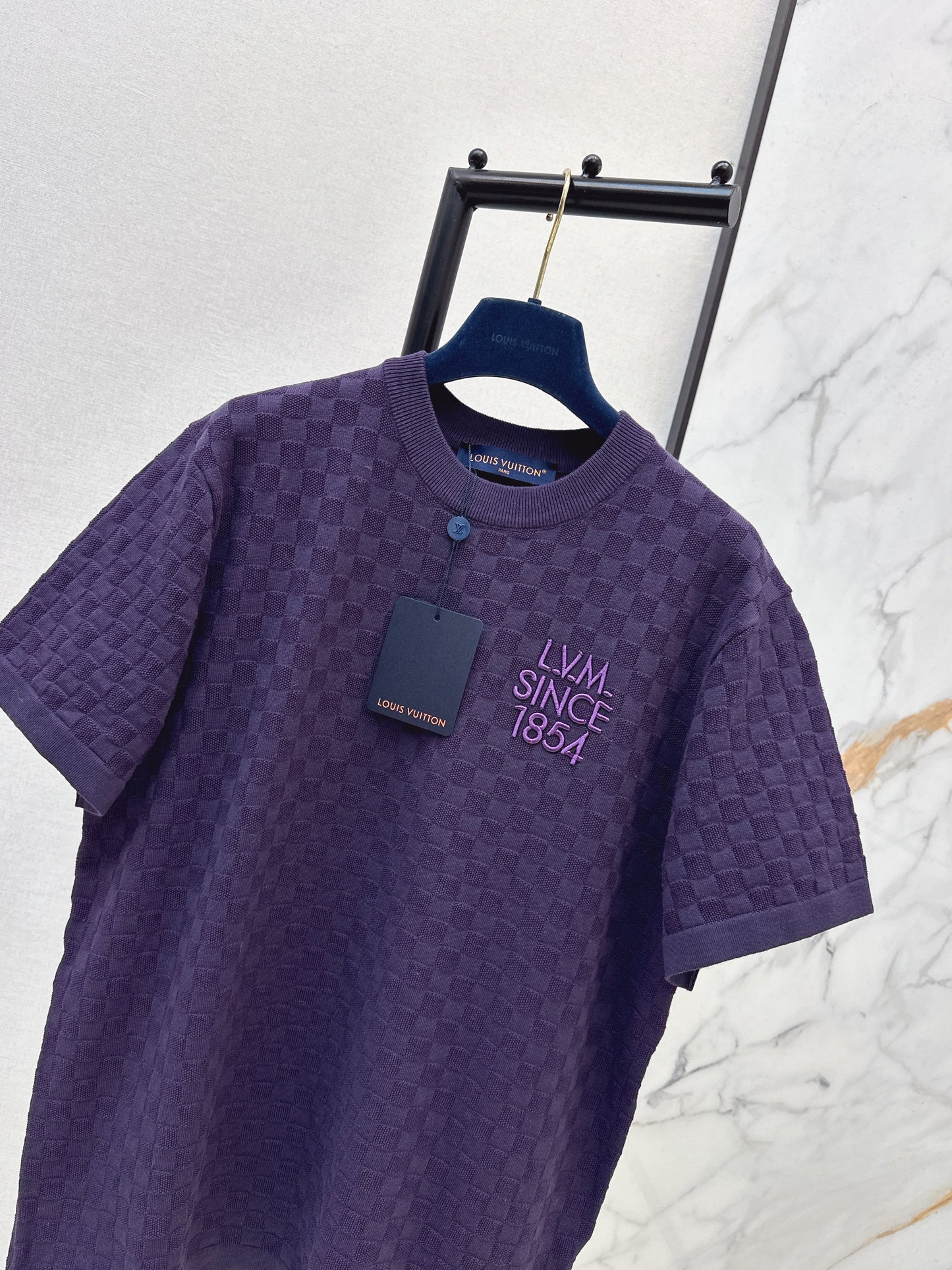 26SS NEU bestickte T-Shirts mit Karomuster