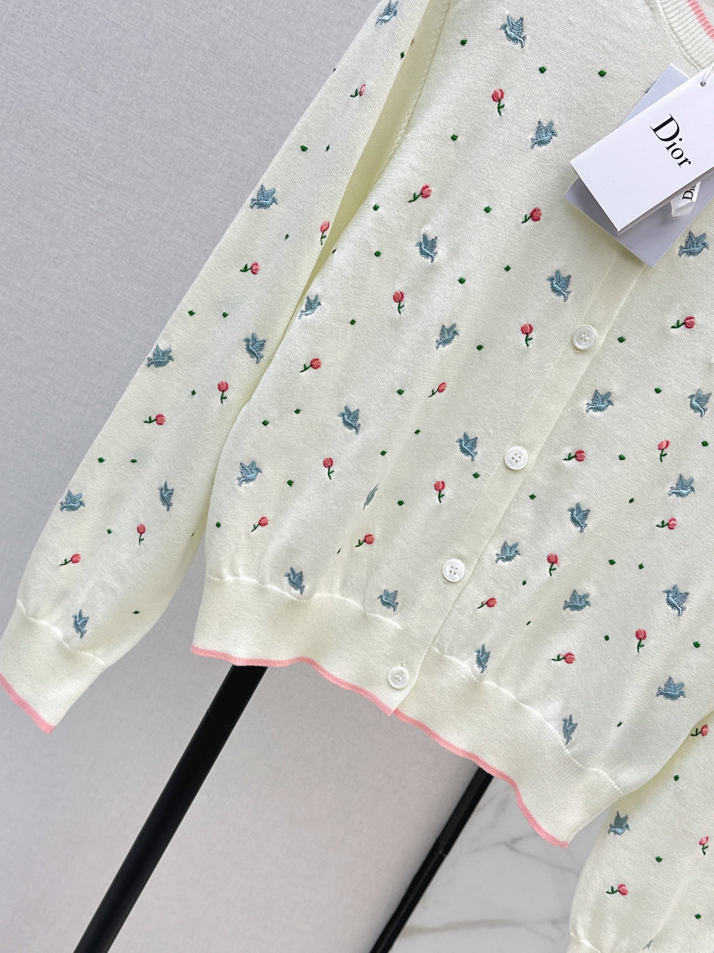 26SS NEW embroidery cardigan