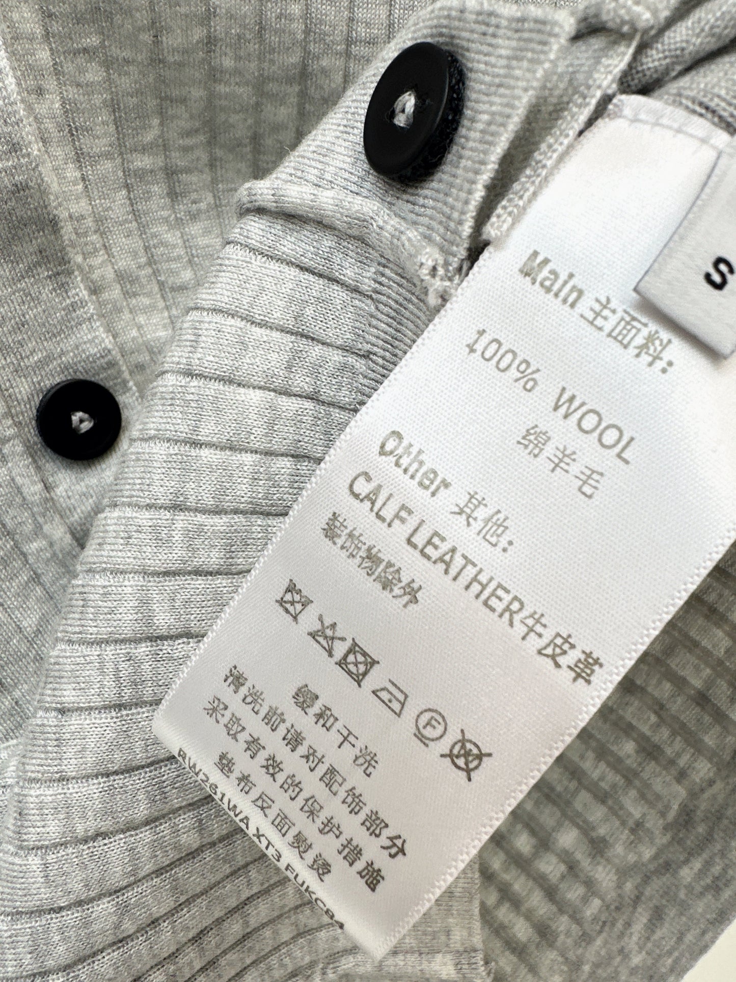 26SS NEW v-neck cardigan