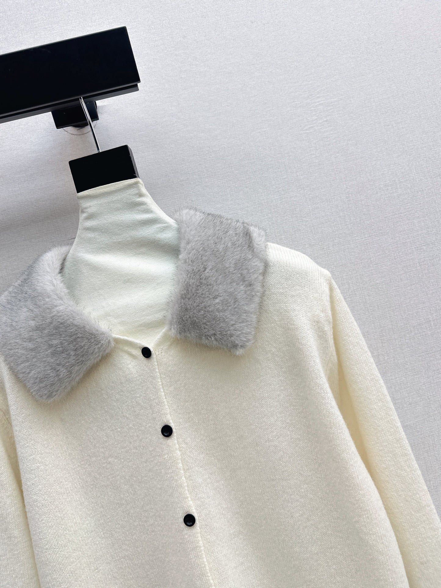 26SS NEW wool cardigan