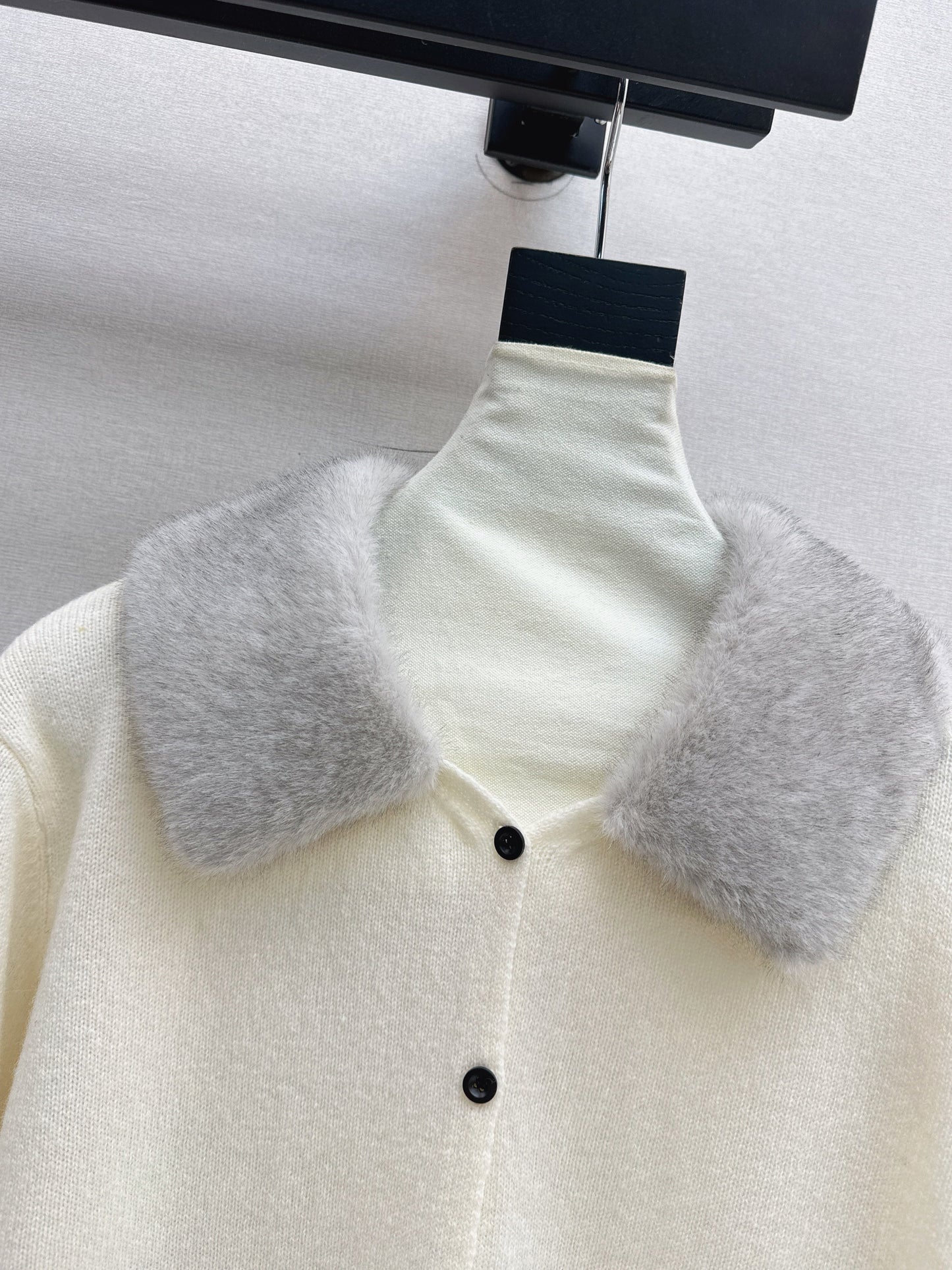 26SS NEW wool cardigan