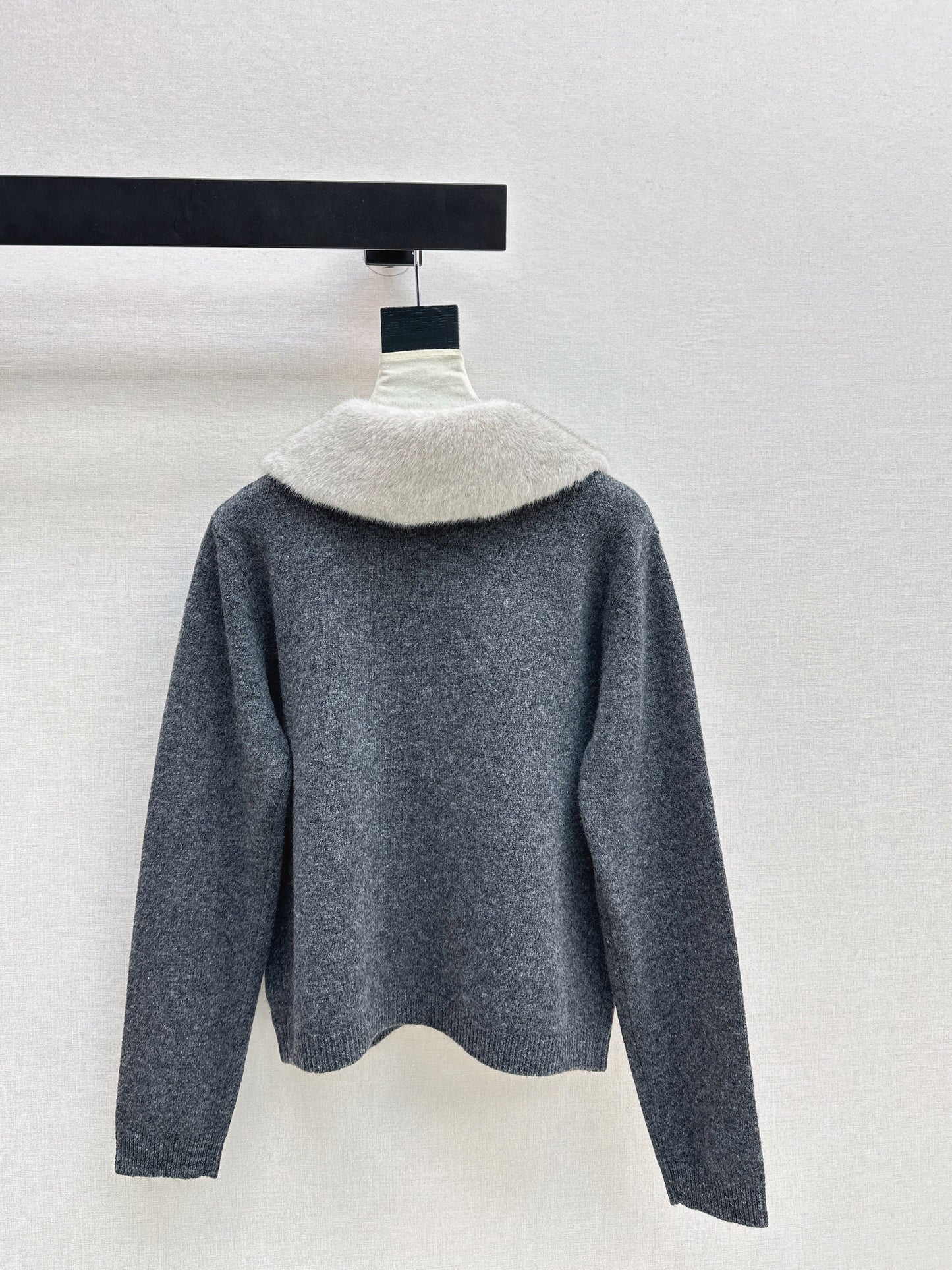 26SS NEW wool cardigan