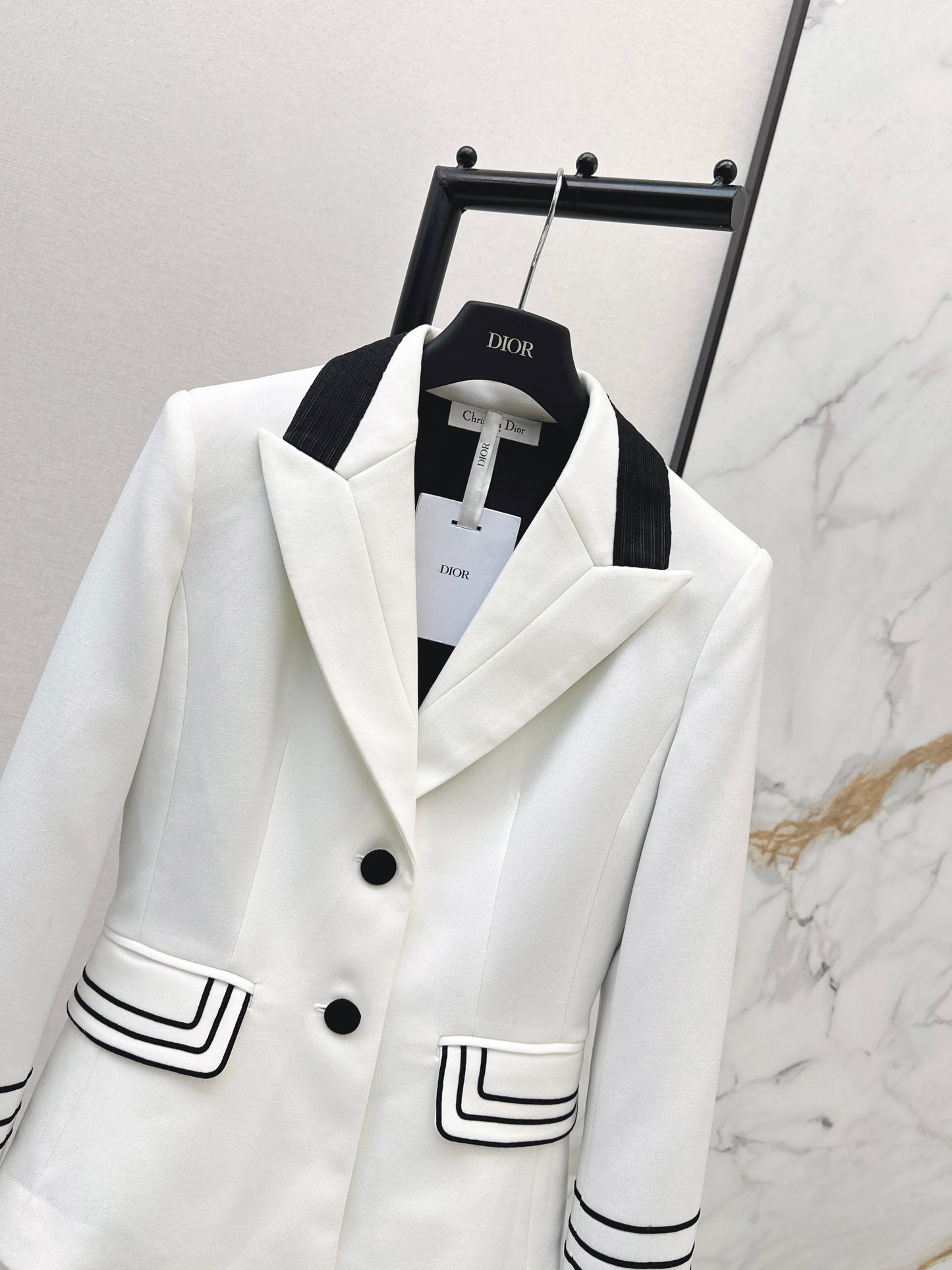 26SS NEW contract trim blazer