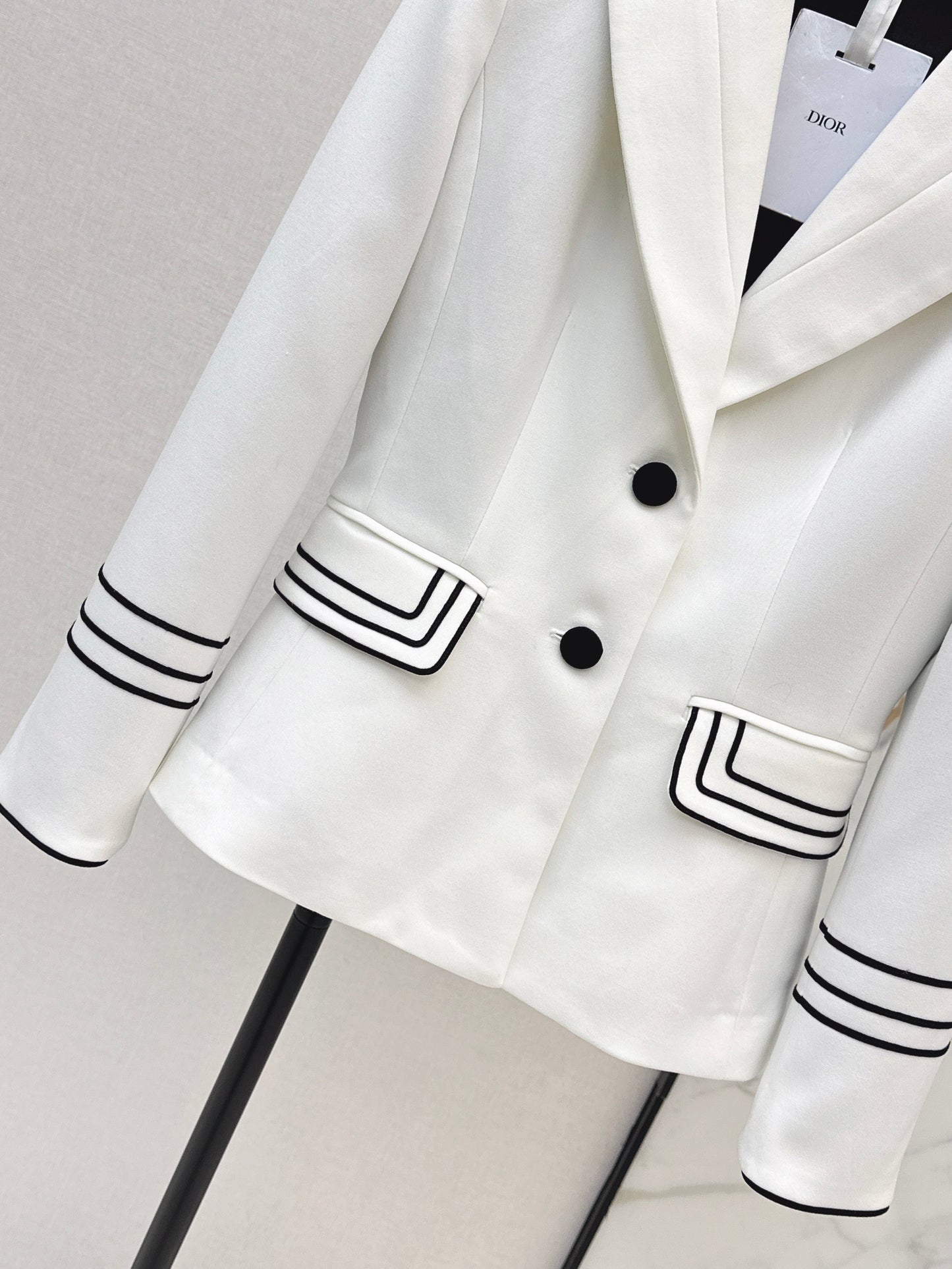 26SS NEW contract trim blazer