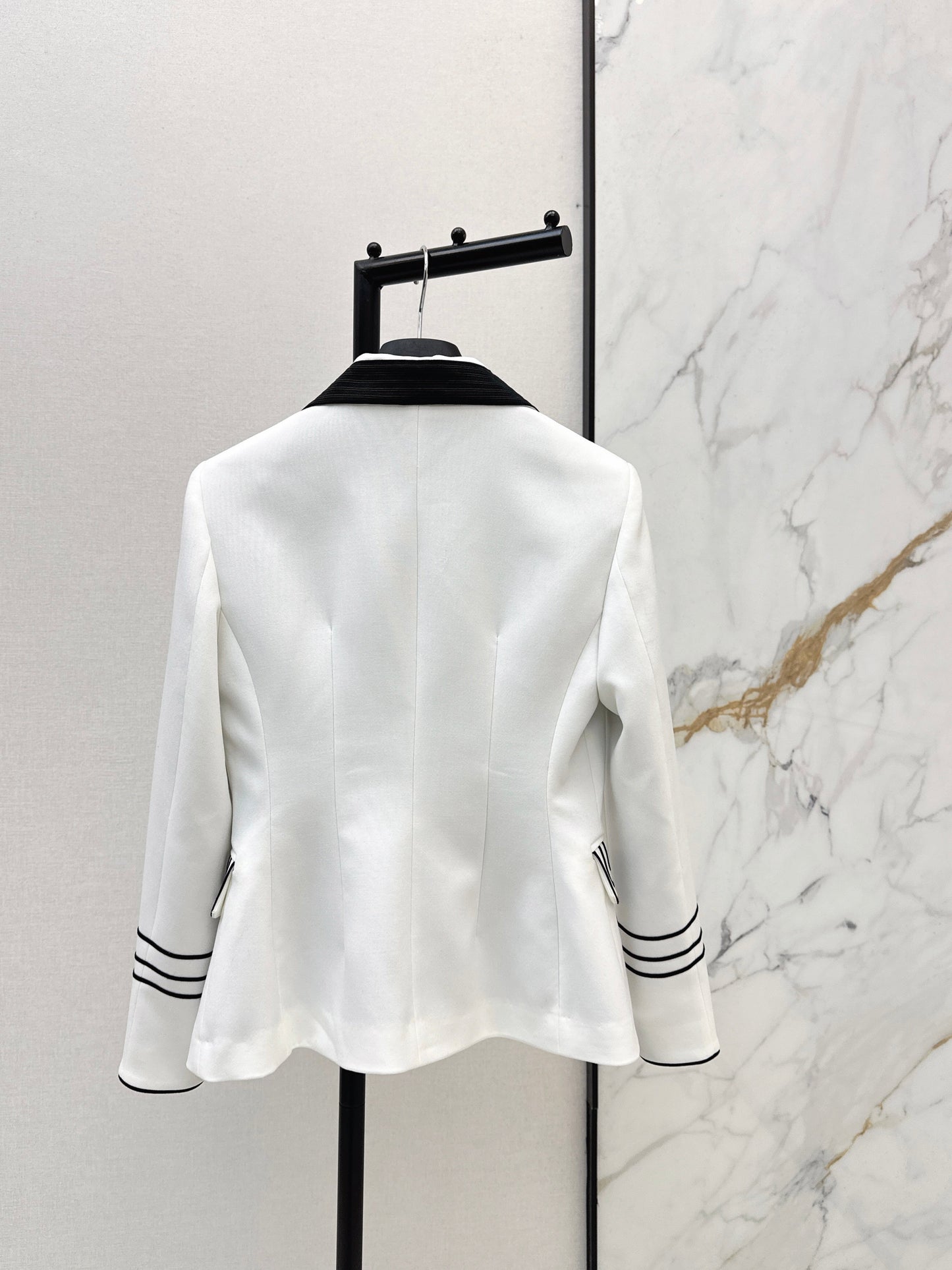 26SS NEW contract trim blazer