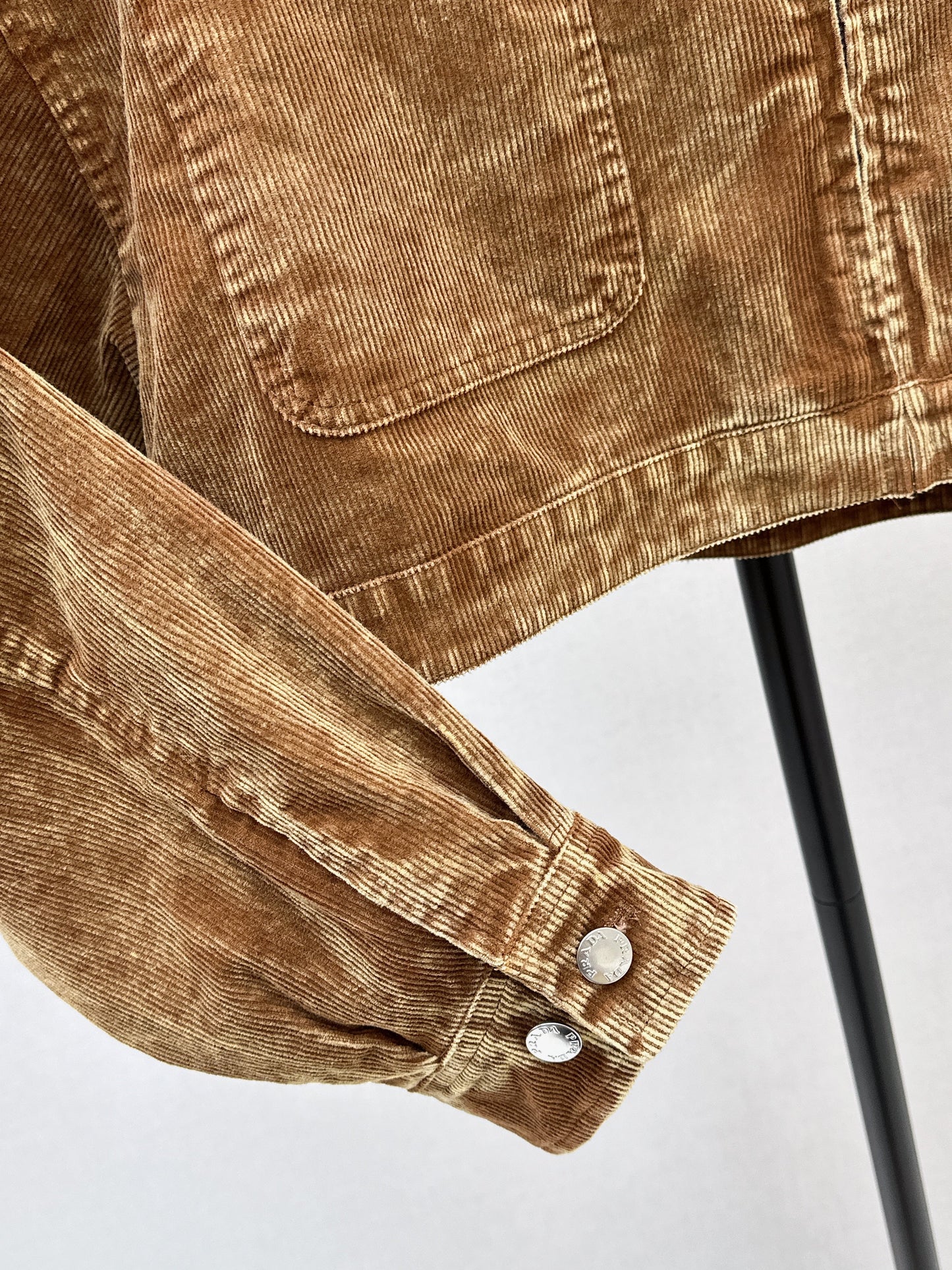 26SS NEUE Cordjacke