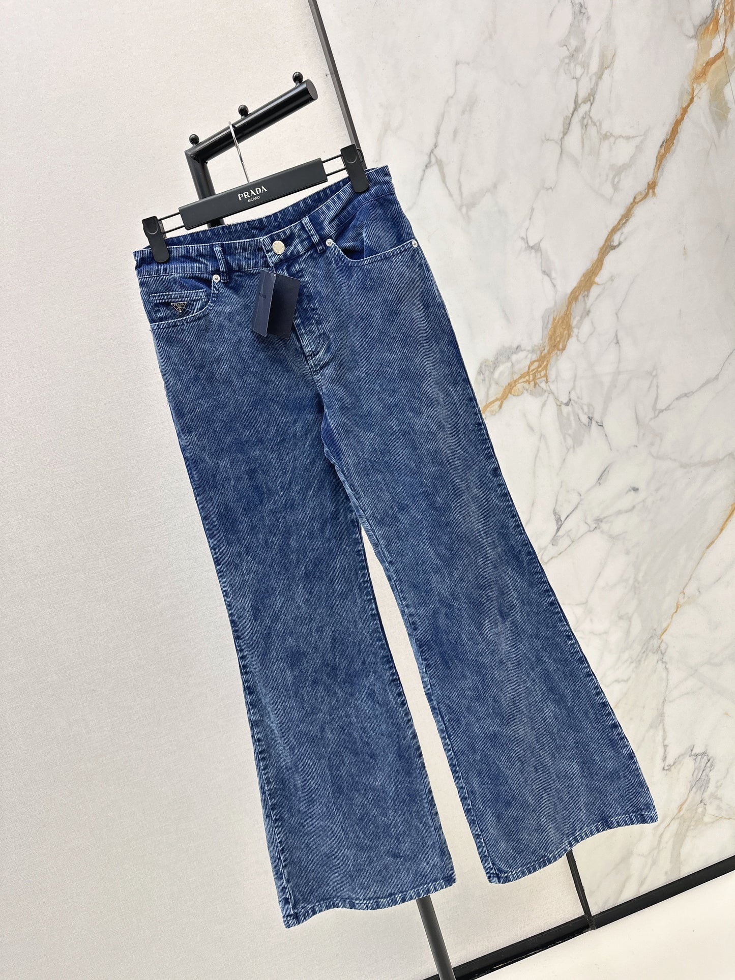 26SS NEUE Cord-Schlaghose