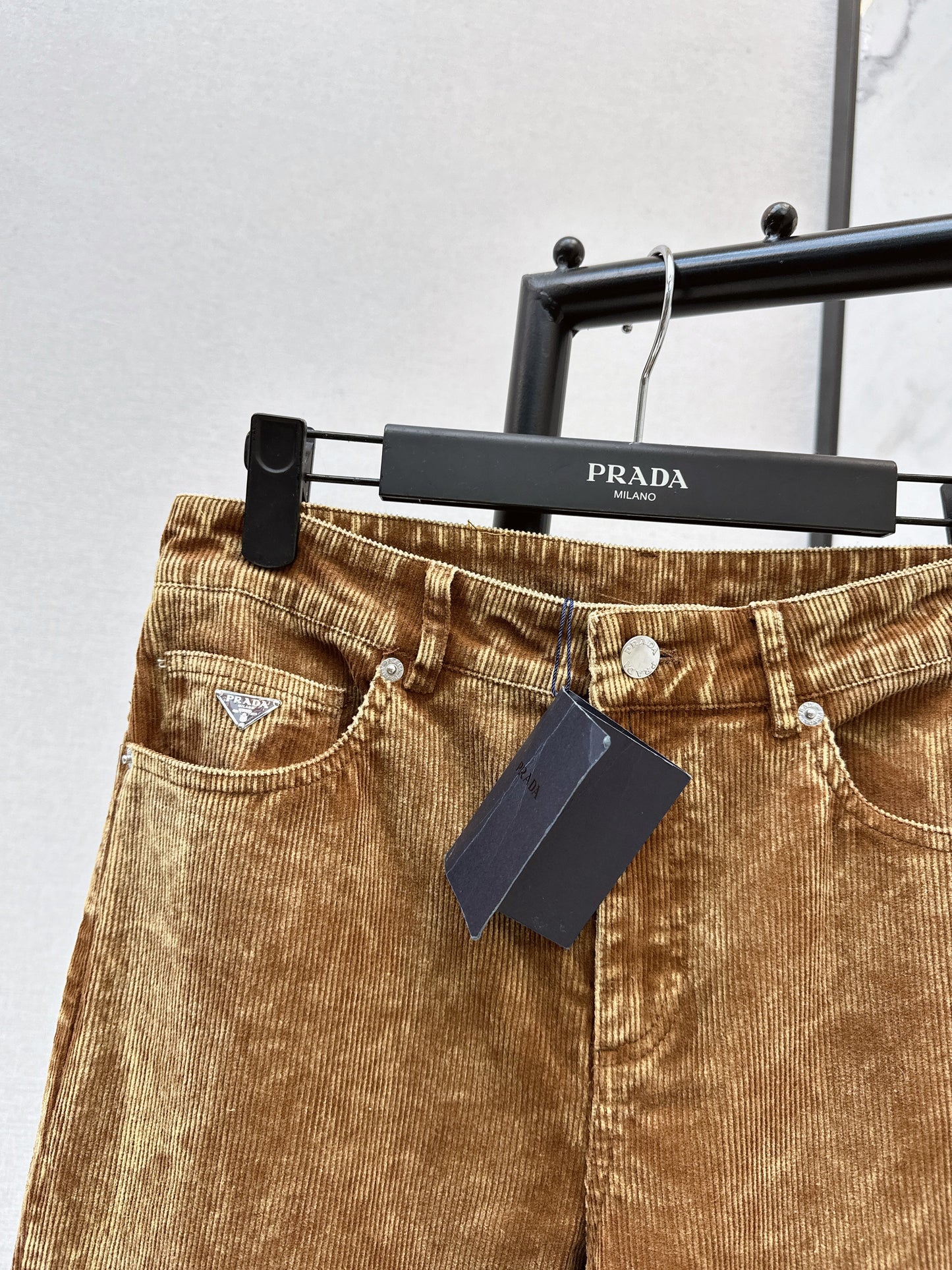 26SS NEUE Cord-Schlaghose