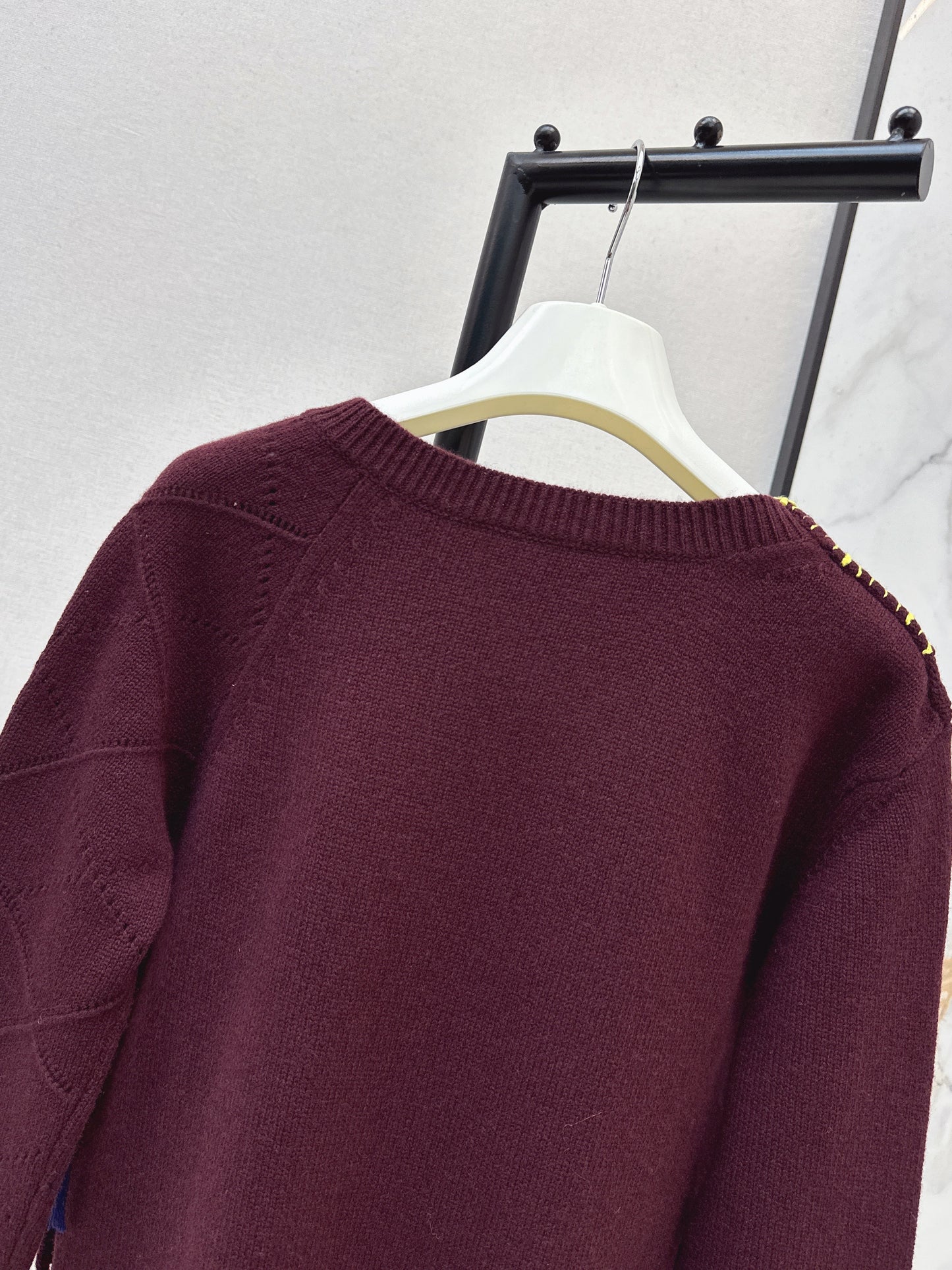26SS NEW contrast stitching sweaster