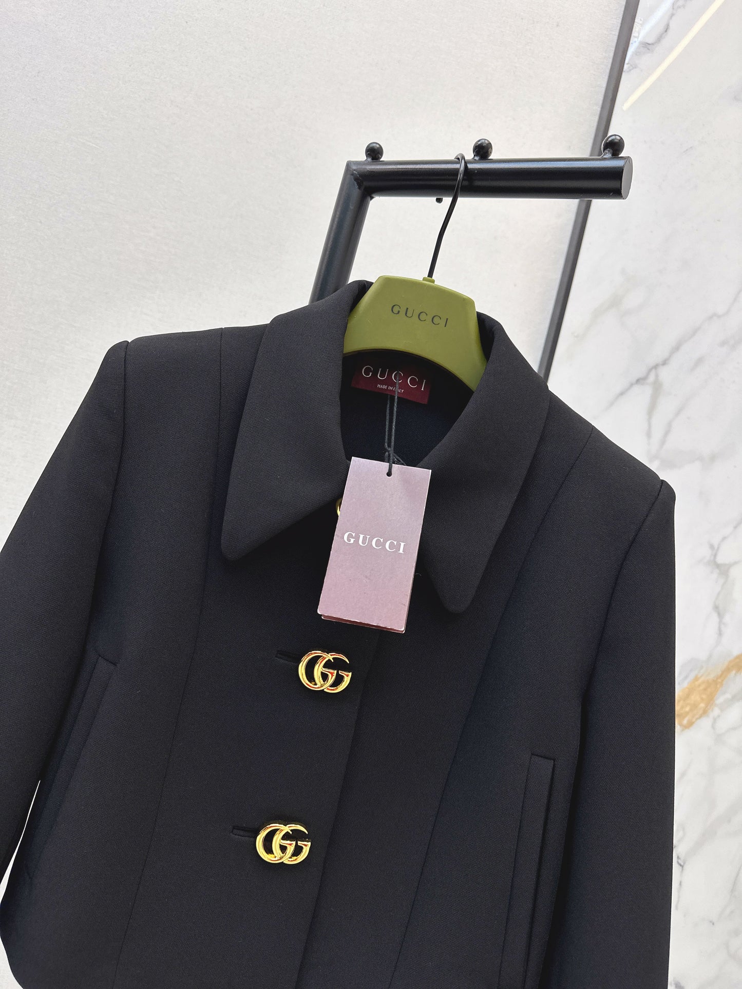 26SS NEUE verkürzte Jacke mit Kragen