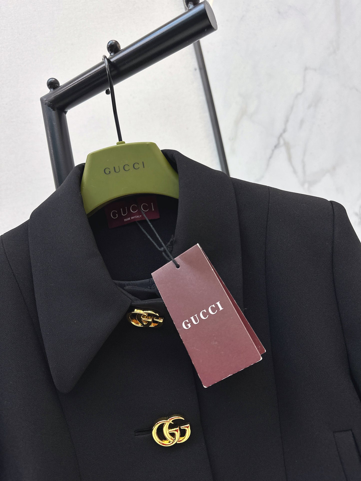 26SS NEUE verkürzte Jacke mit Kragen