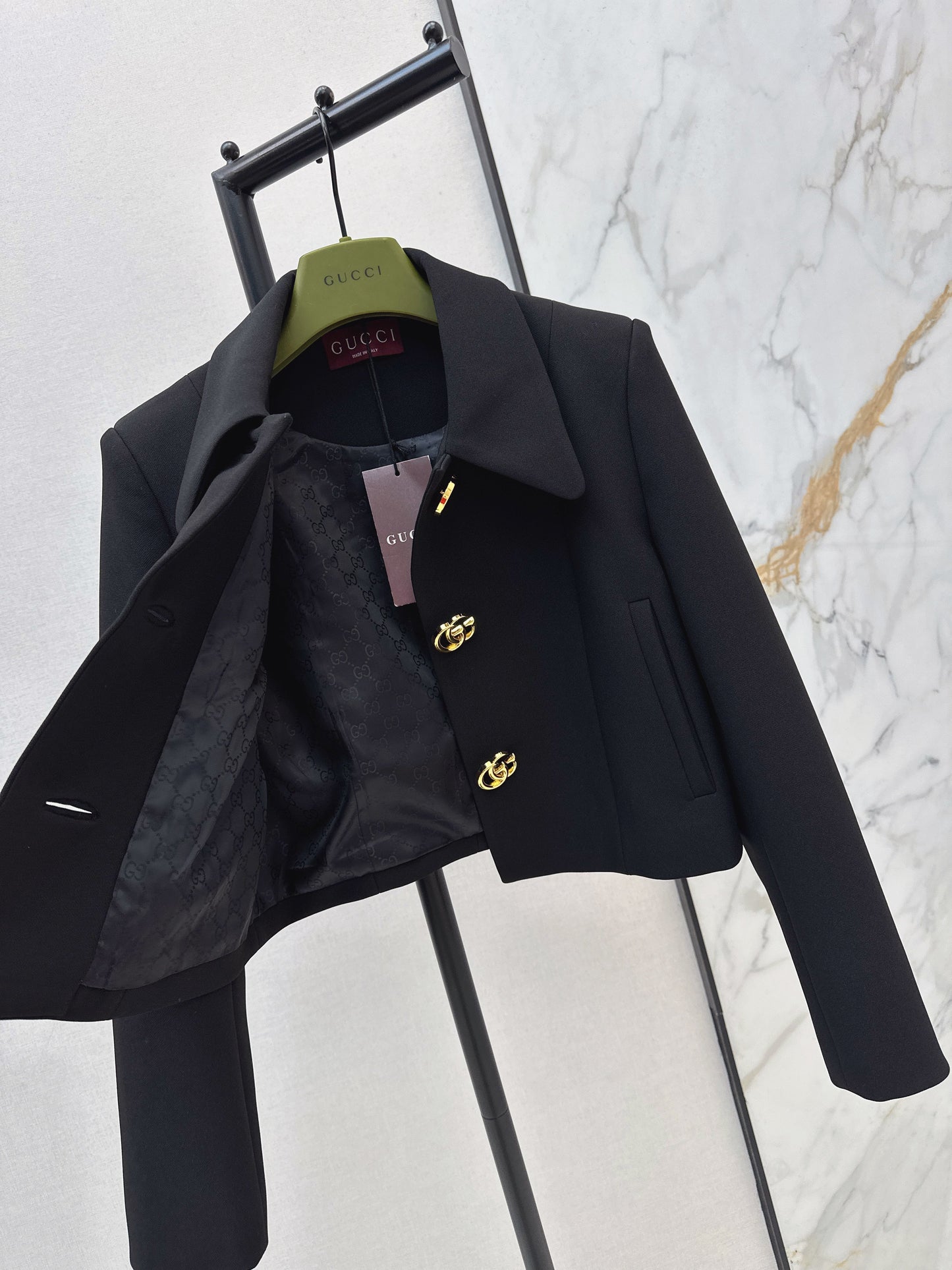 26SS NEUE verkürzte Jacke mit Kragen