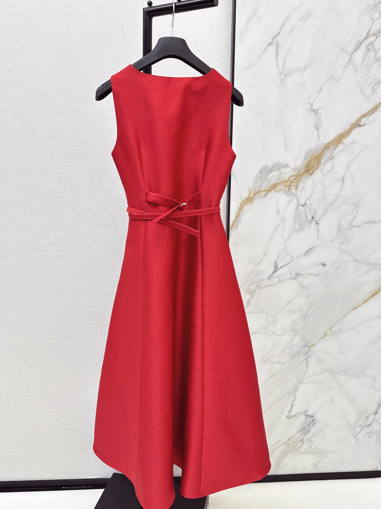 26SS NEW sleeveless back-bow cocktail dress
