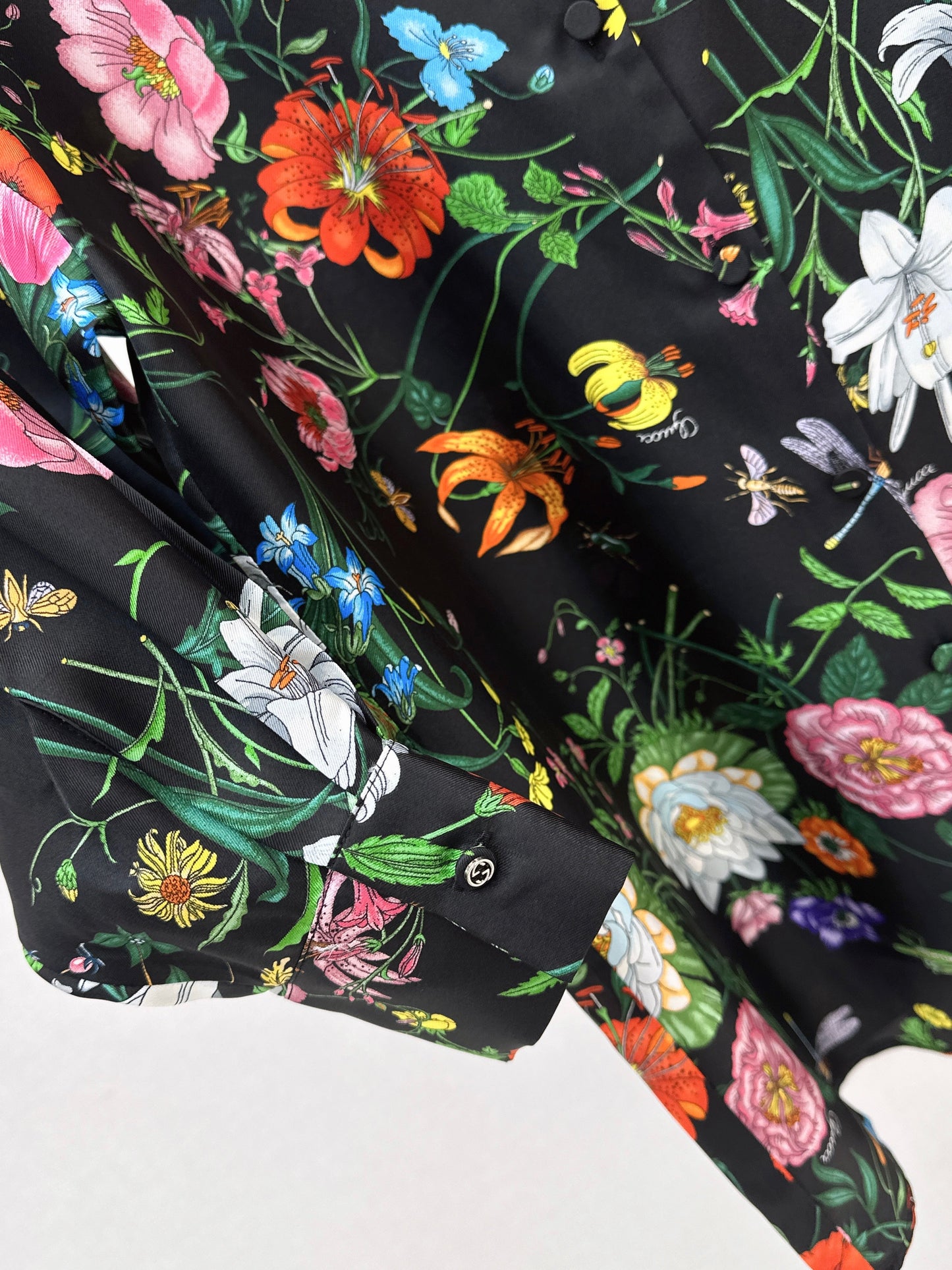 26SS NEUES bedrucktes florales Seidenhemd