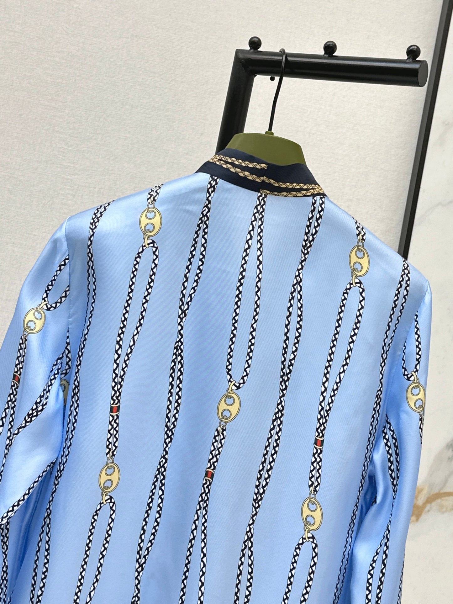 26SS NEUE Seidenhemden mit Trägern