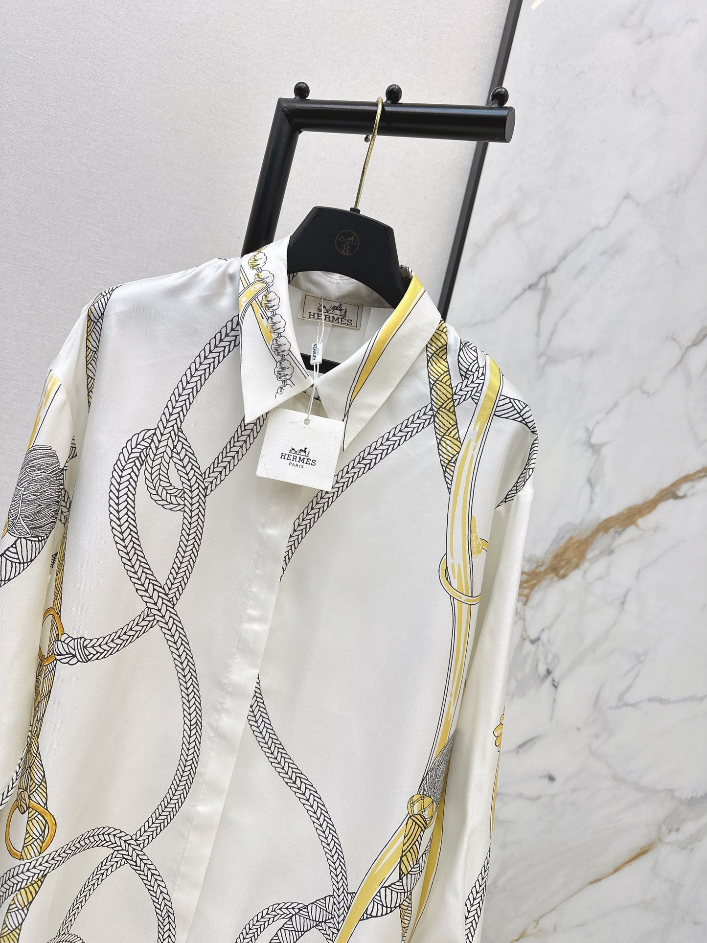 26SS NEUES Seidenhemd mit Blumenmuster