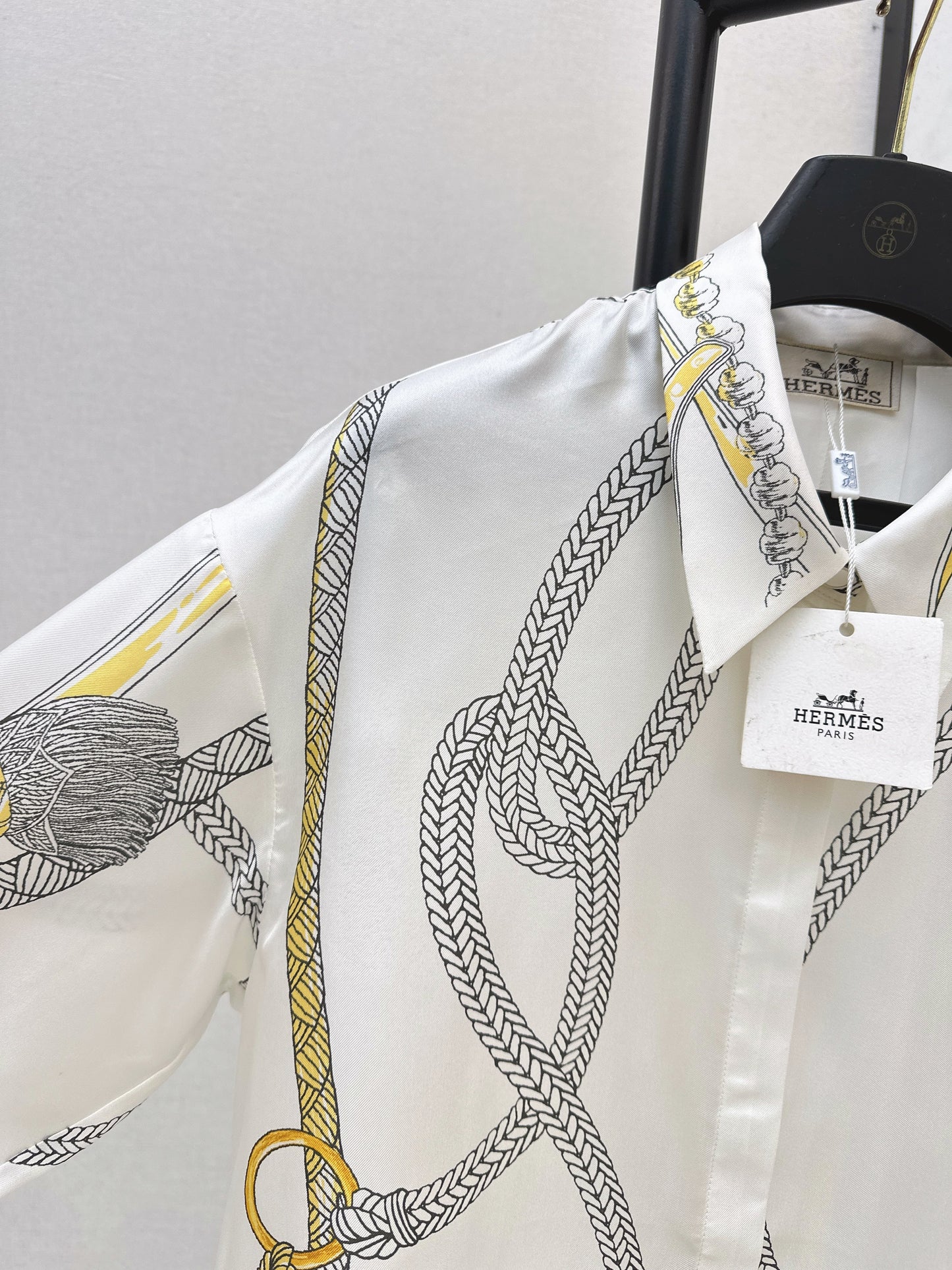 26SS NEUES Seidenhemd mit Blumenmuster