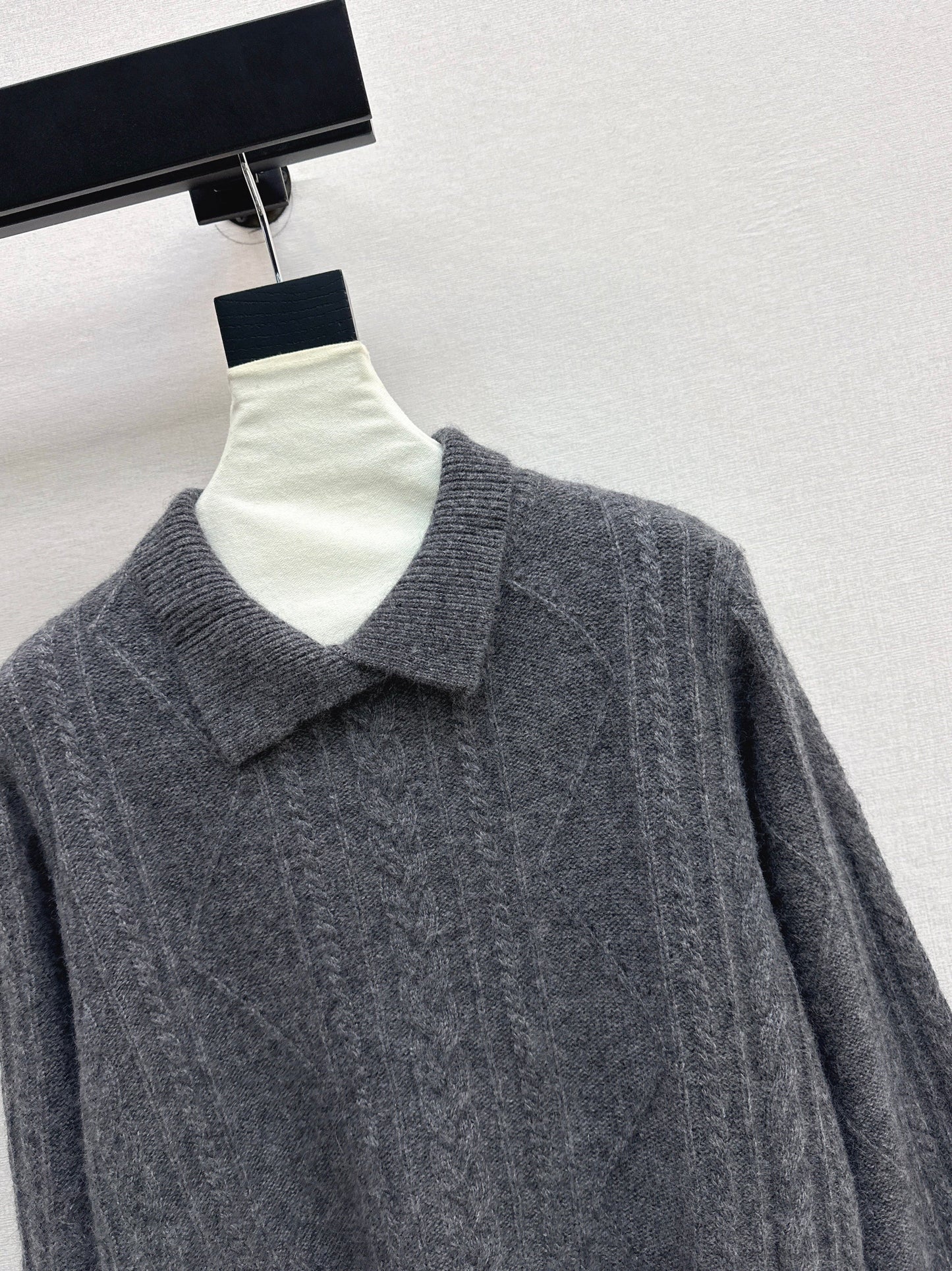 26SS NEW cable knit sweater