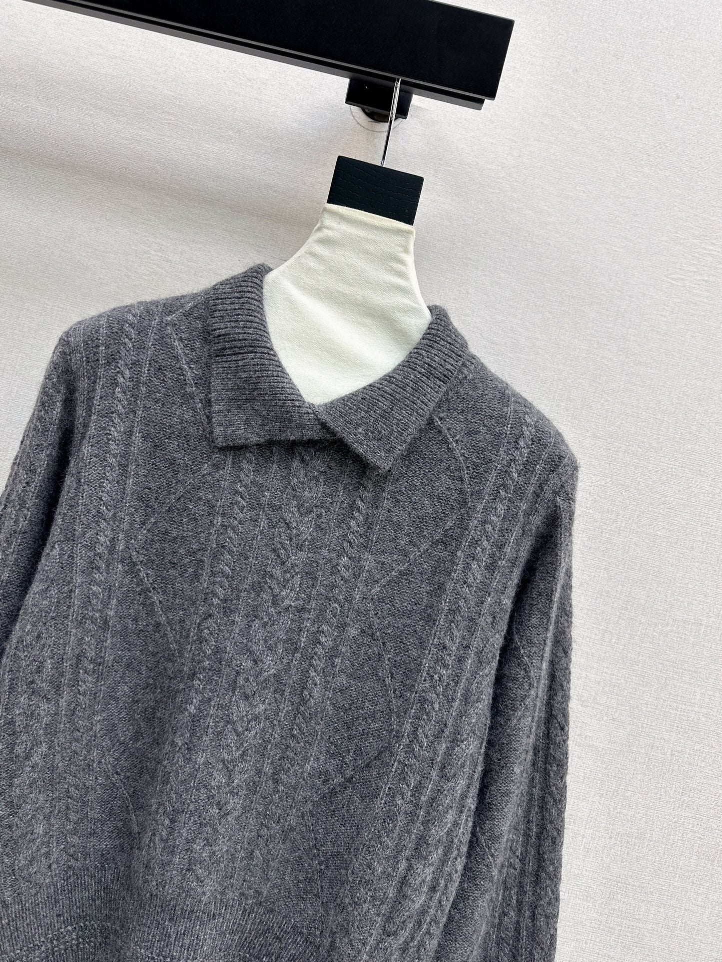 26SS NEW cable knit sweater