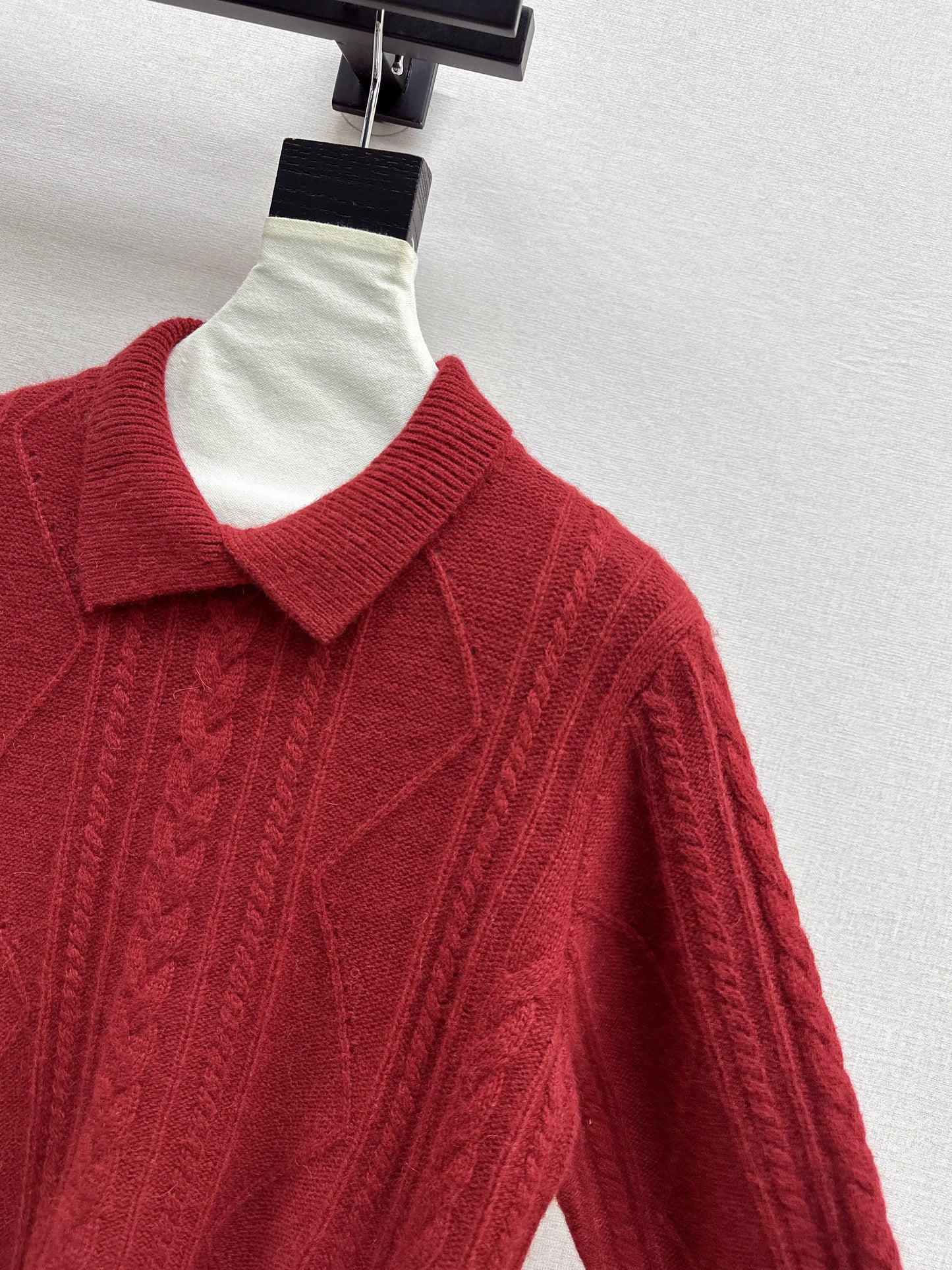 26SS NEW cable knit sweater