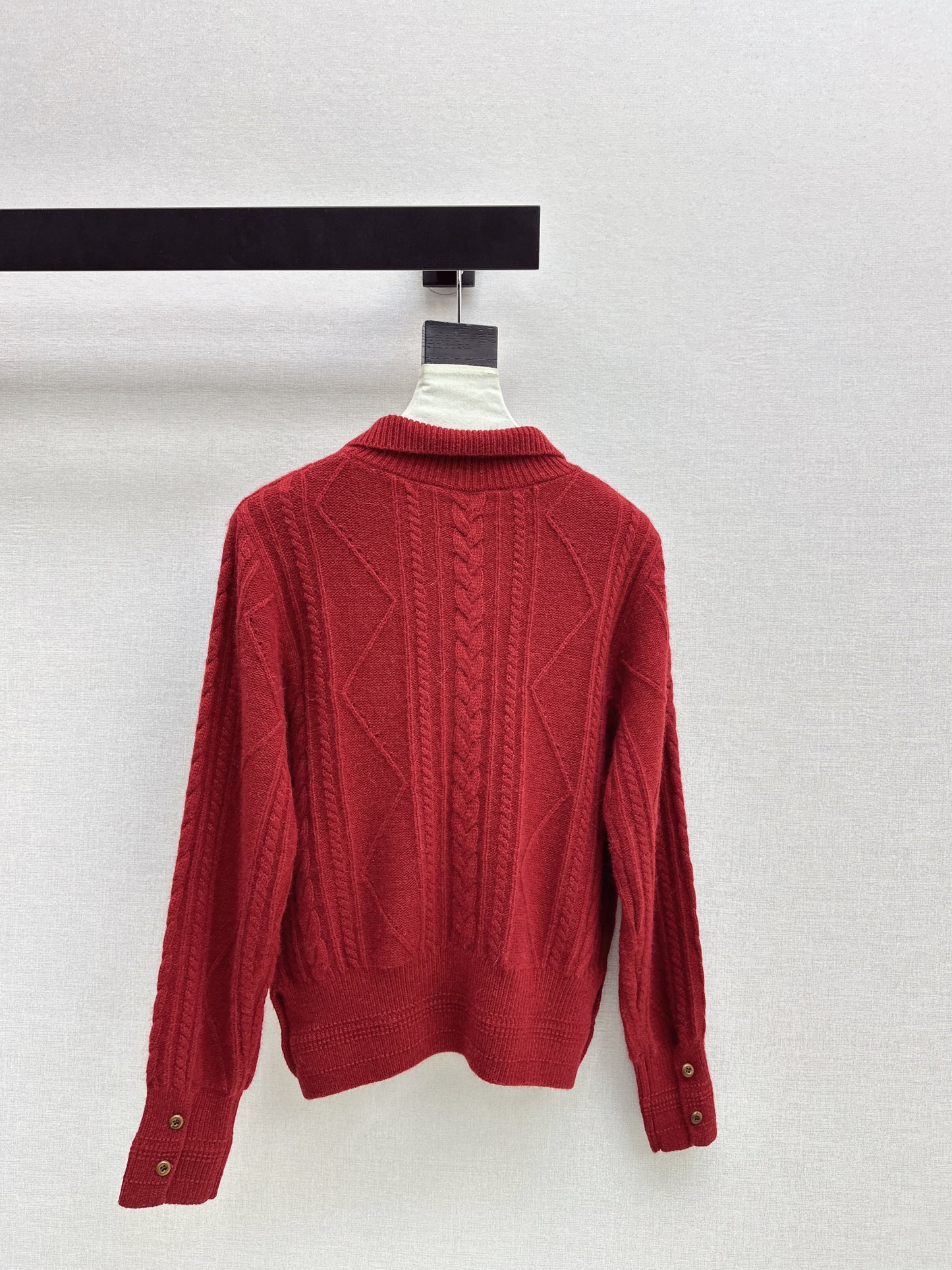 26SS NEW cable knit sweater