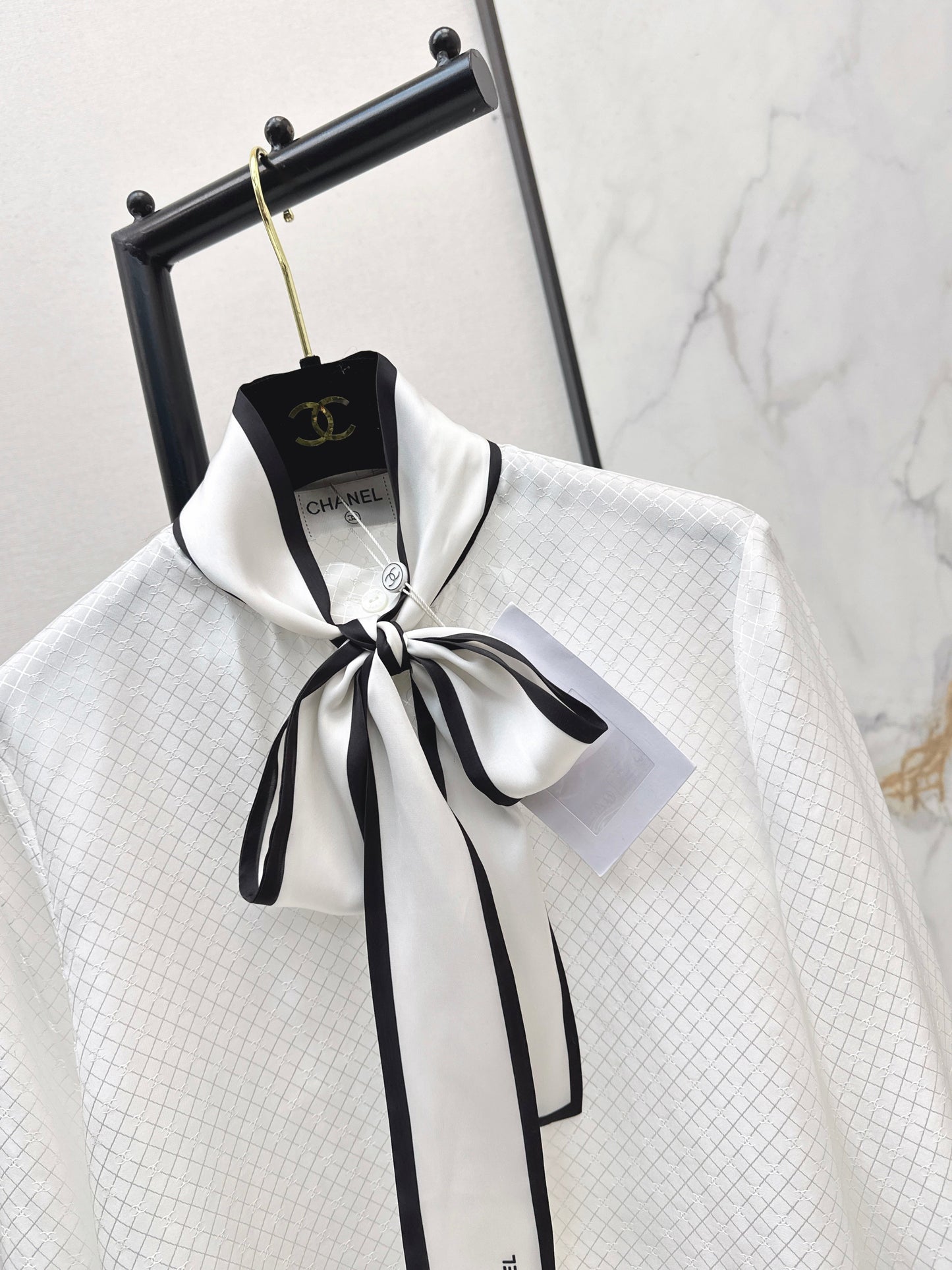 26SS NEW silk tie-neck shirts